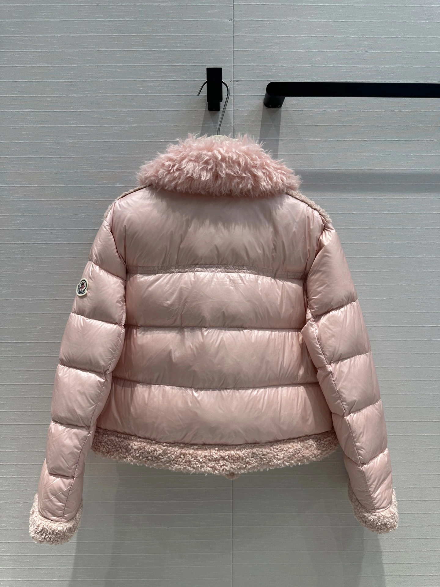 Moncler Down Jackets Tailored 146659