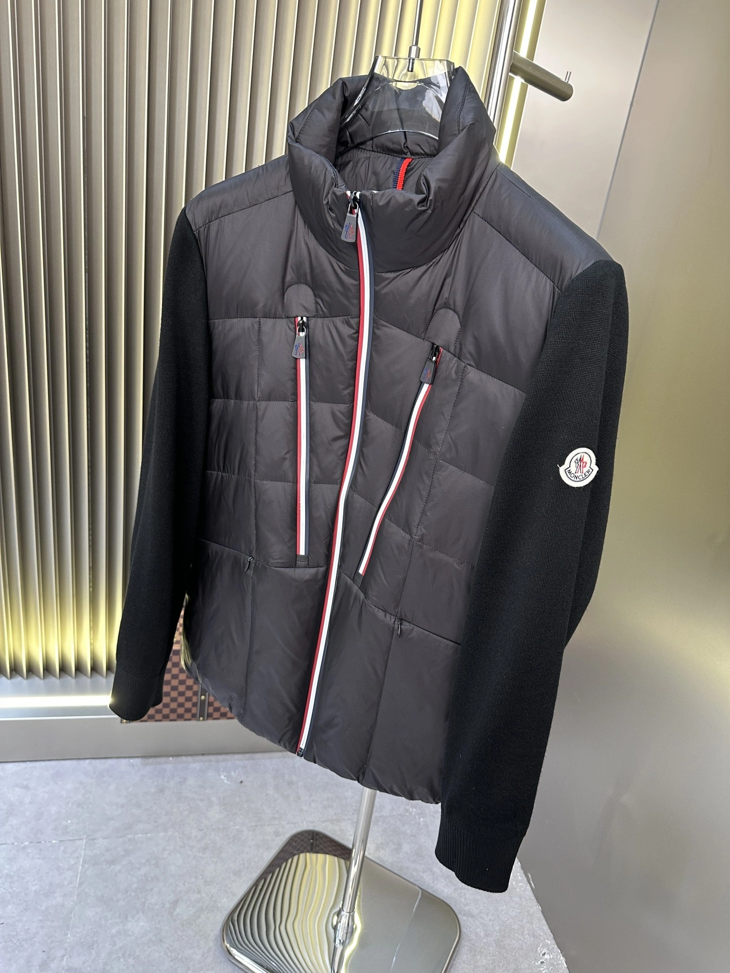 HighQuality Moncler Down Jackets 146654