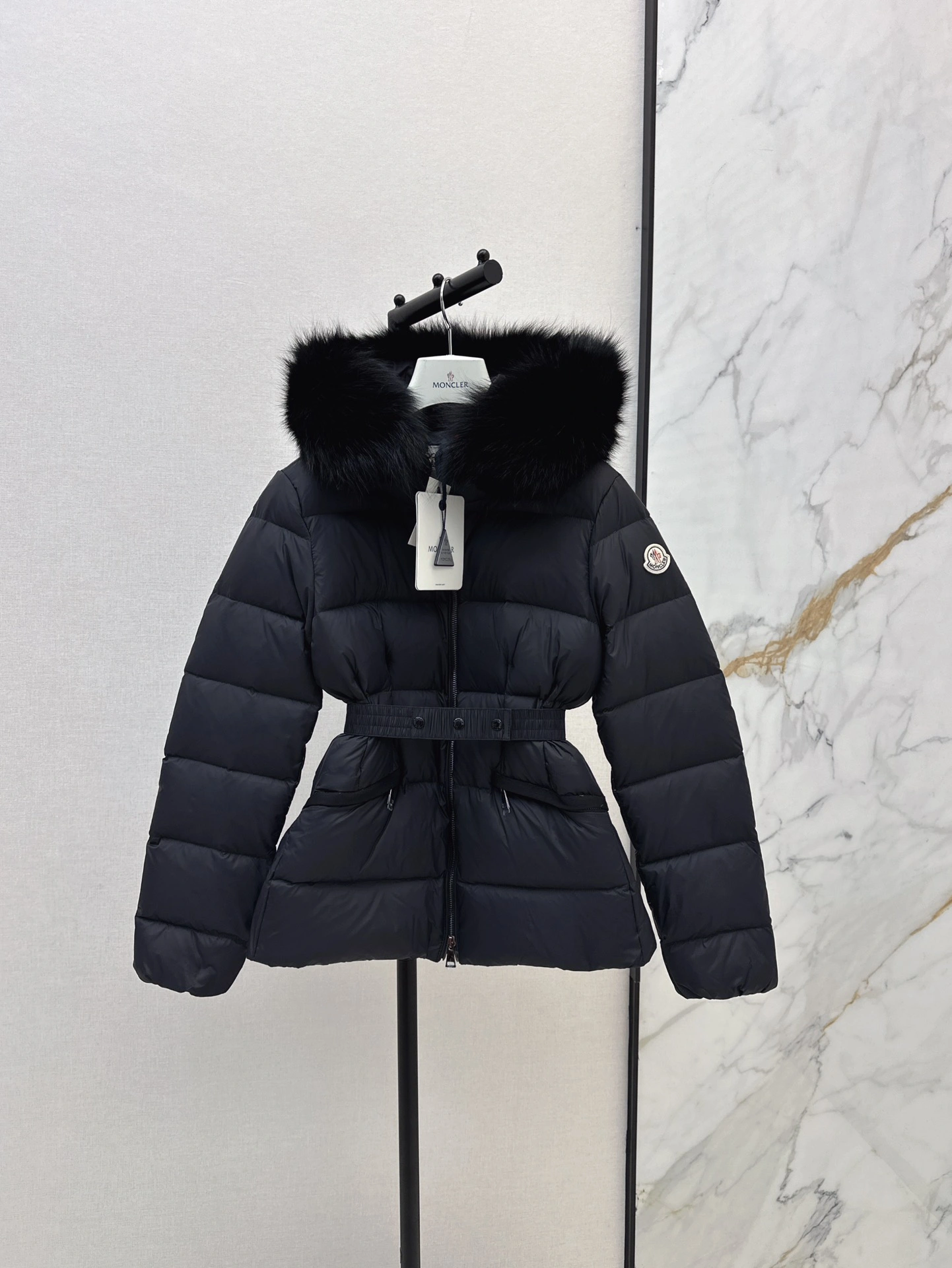 Moncler Down Jackets Premium 146650