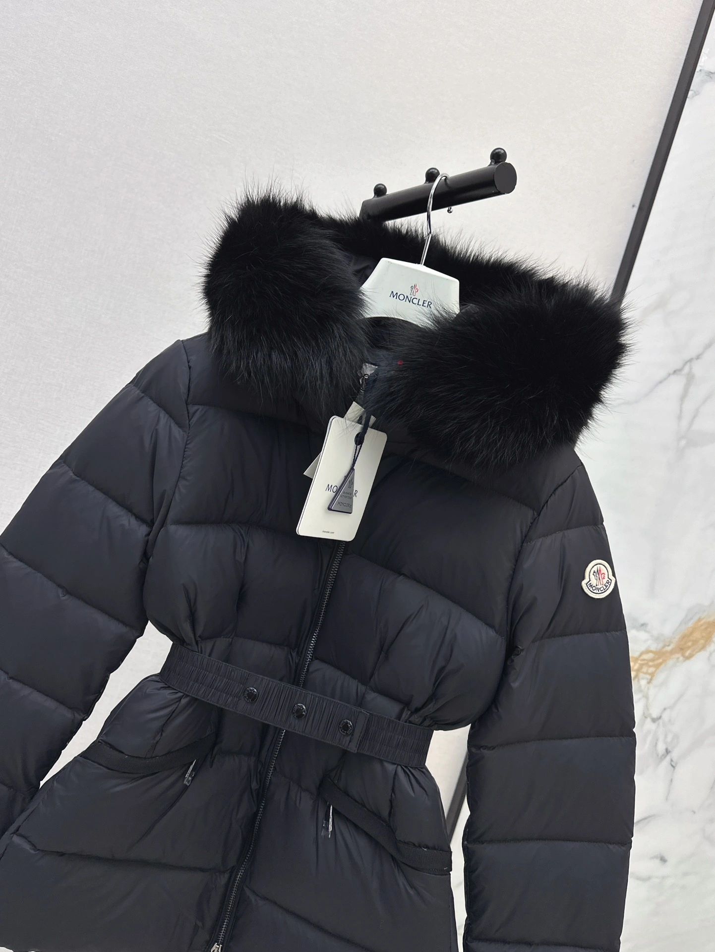 Moncler Down Jackets Premium 146650