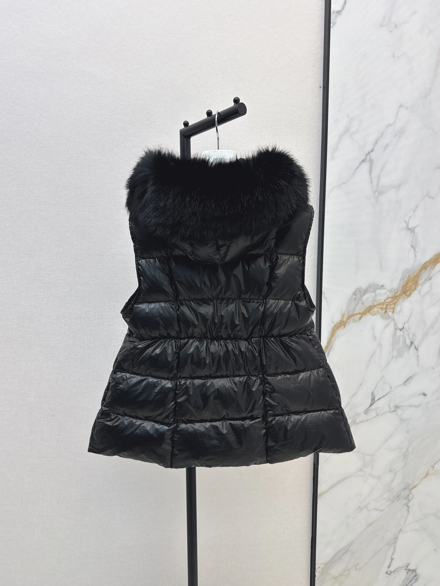 WellDesigned Moncler Down Jackets 146647