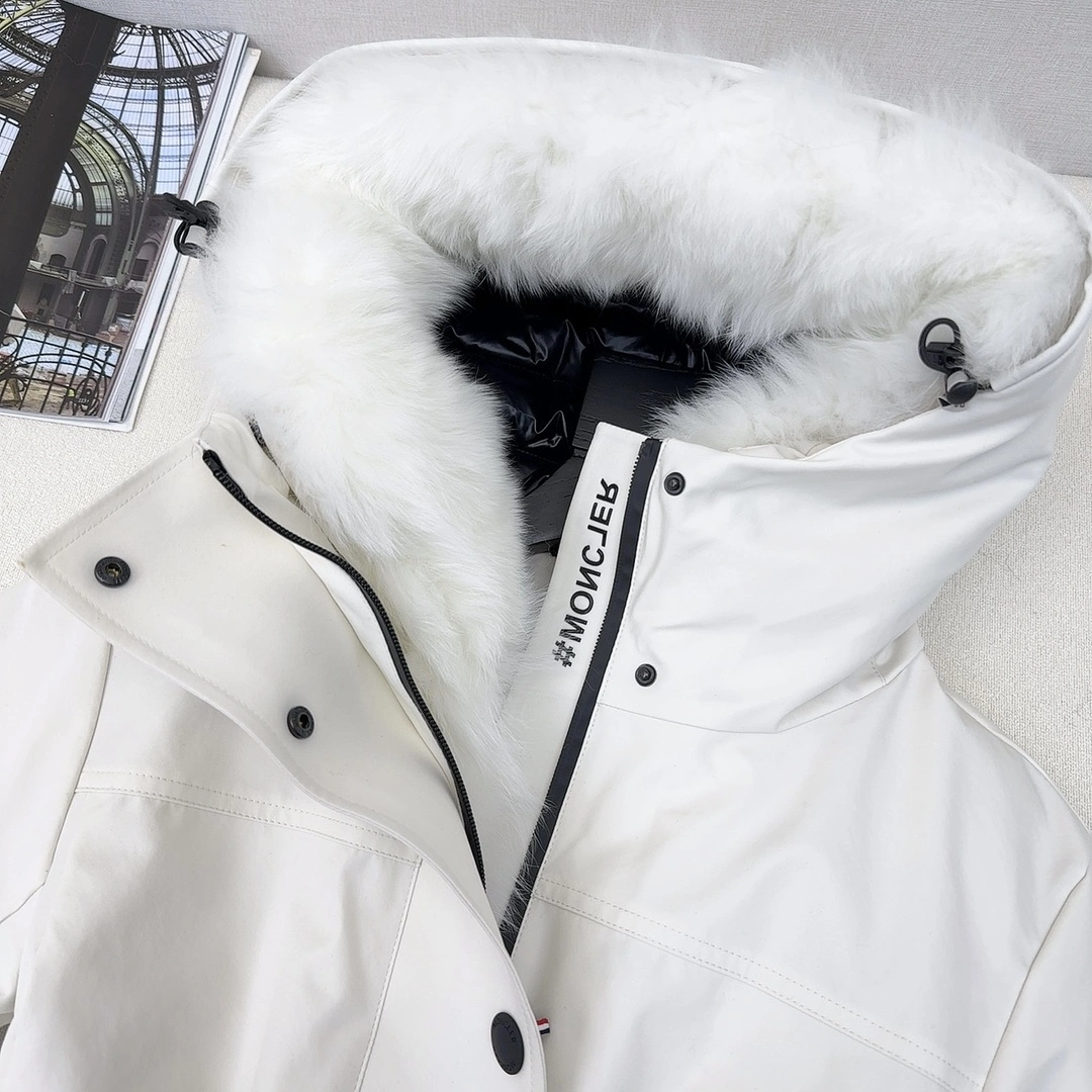 Moncler Down Jackets Contemporary 146645