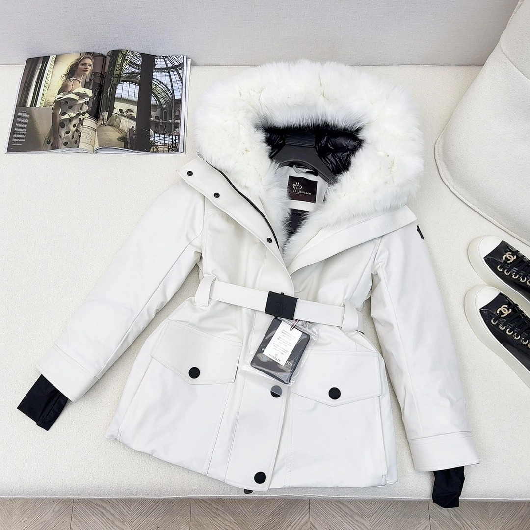 Moncler Down Jackets Contemporary 146645