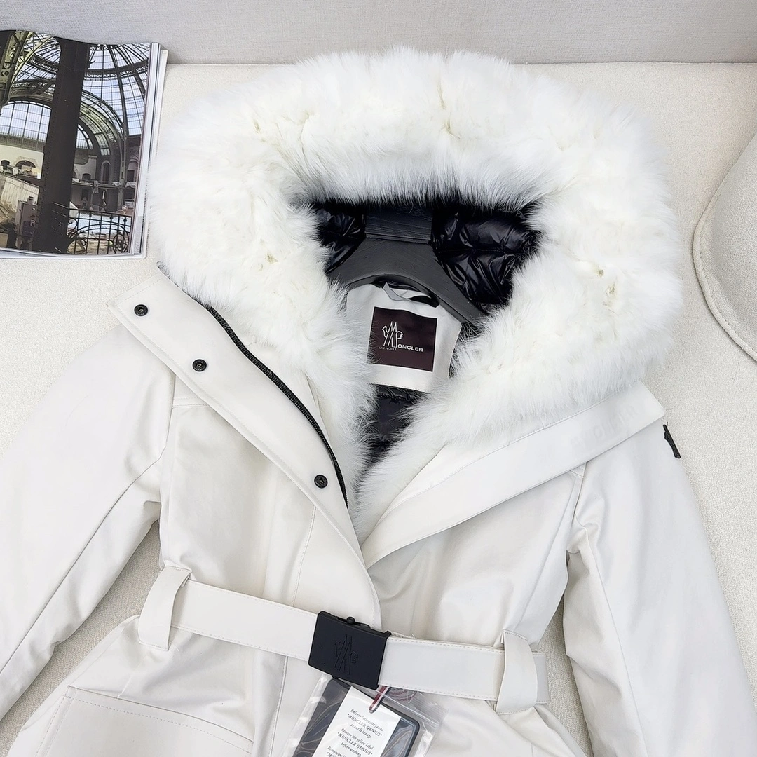 Moncler Down Jackets Contemporary 146645