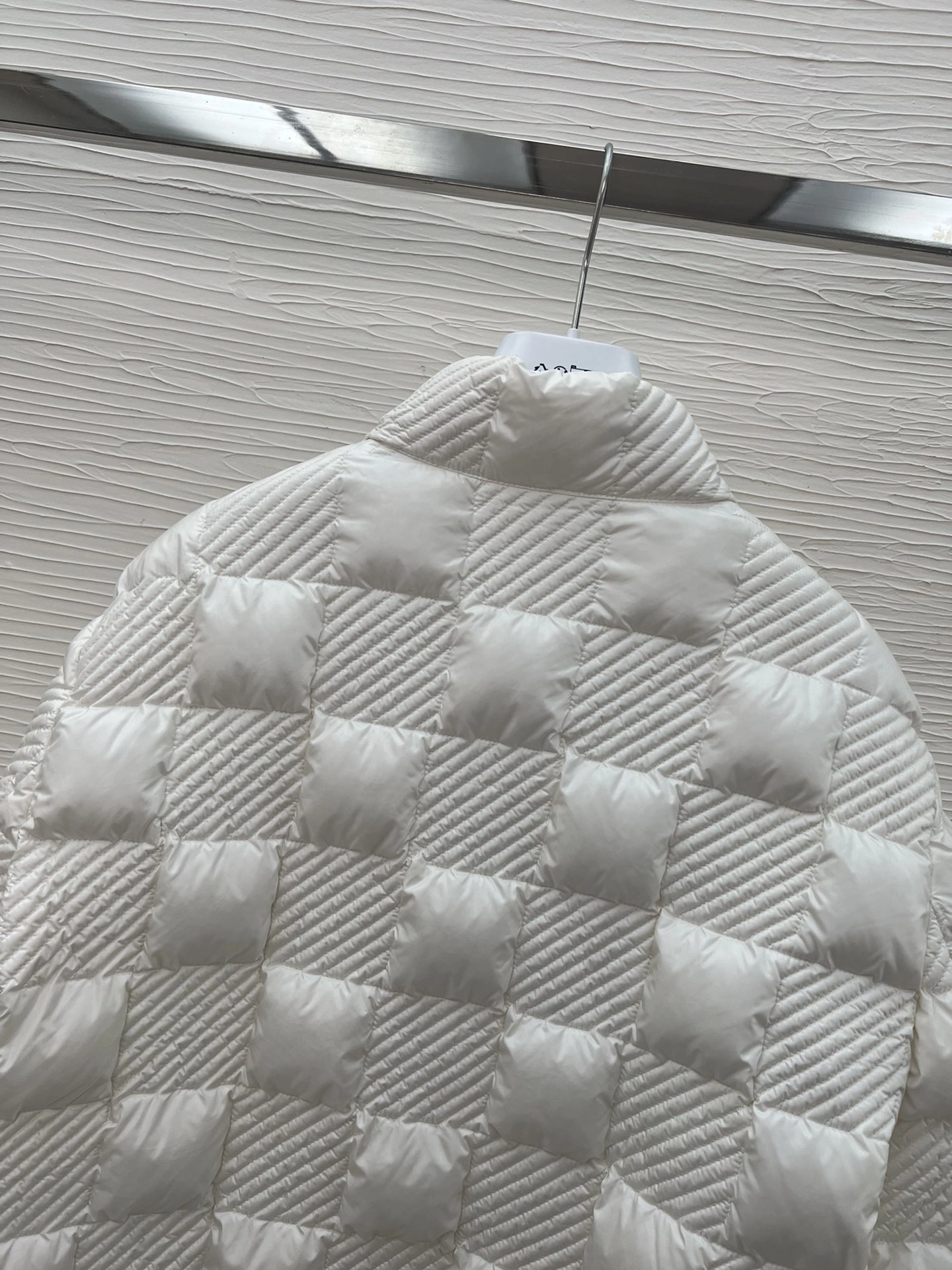 TechFriendly Moncler Down Jackets 146643