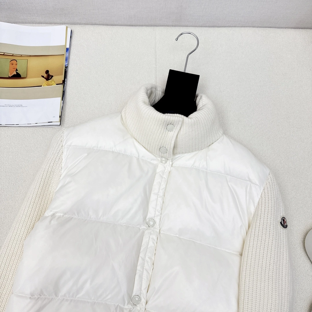 Tailored Moncler Down Jackets 146640