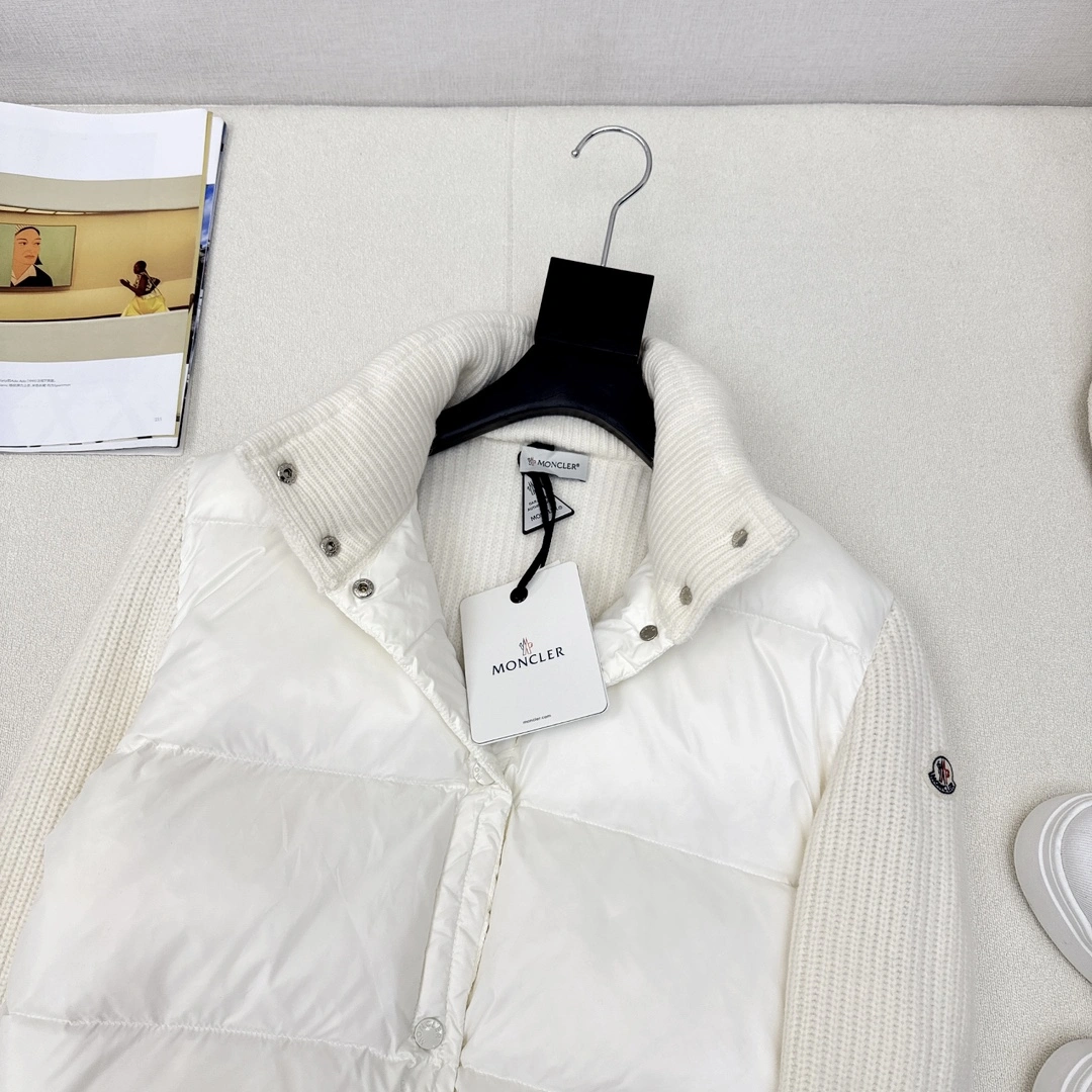 Tailored Moncler Down Jackets 146640