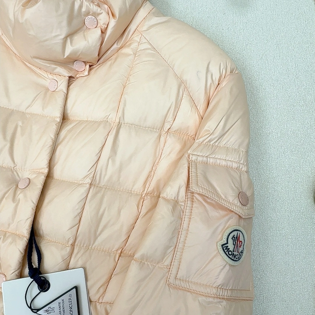 Moncler Down Jackets Seasonal 146636