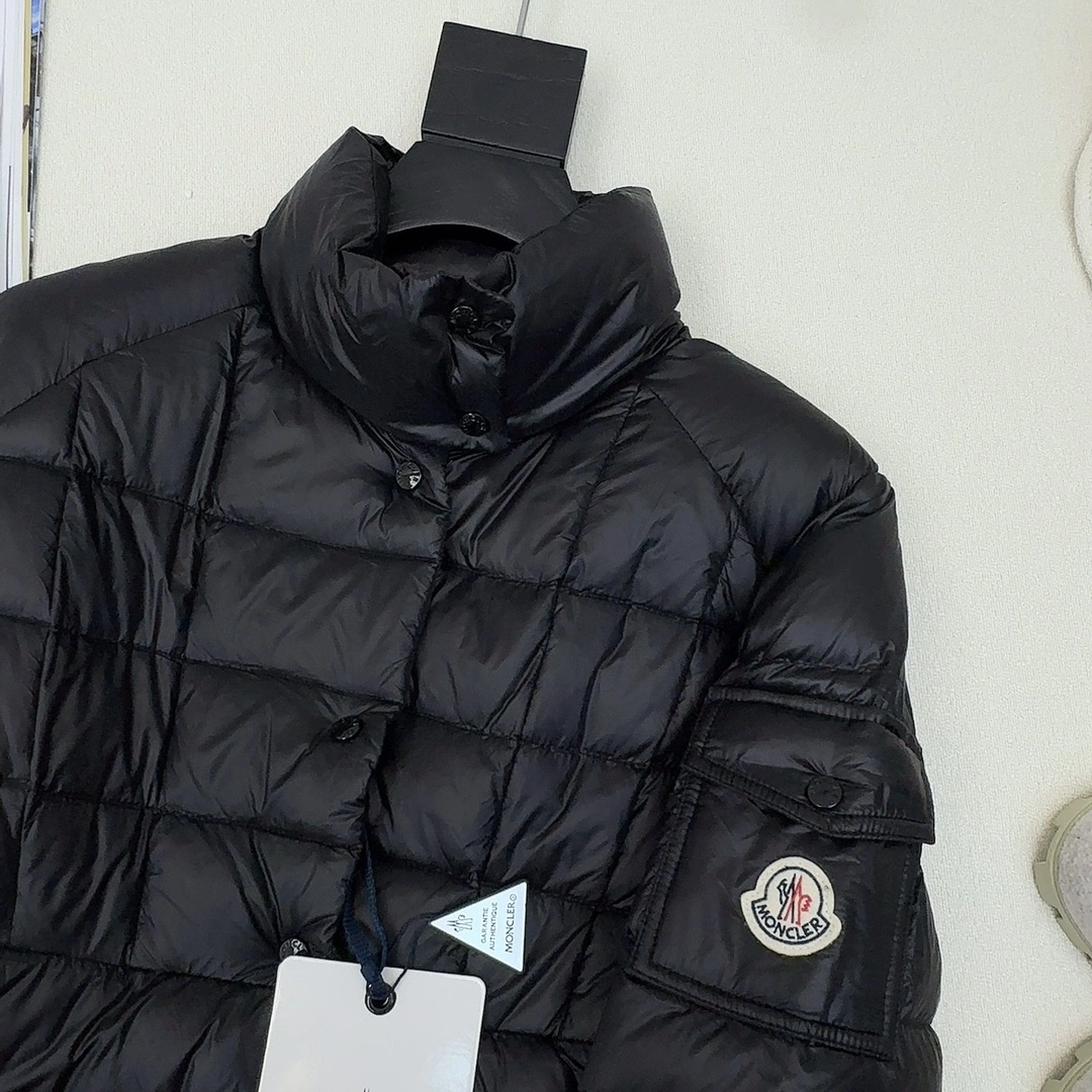 GoAnywhere Moncler Down Jackets 146627