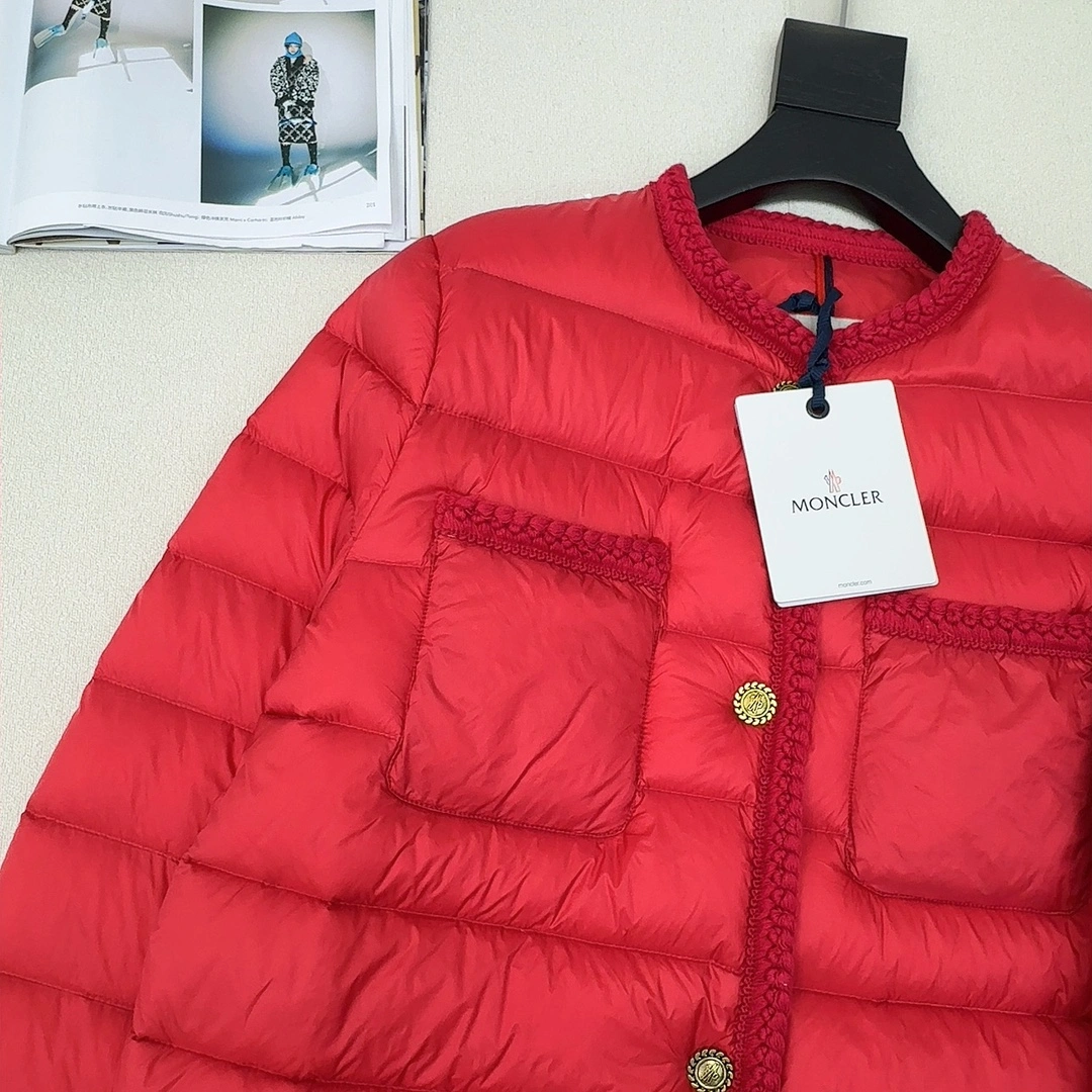 Resilient Moncler Down Jackets 146639