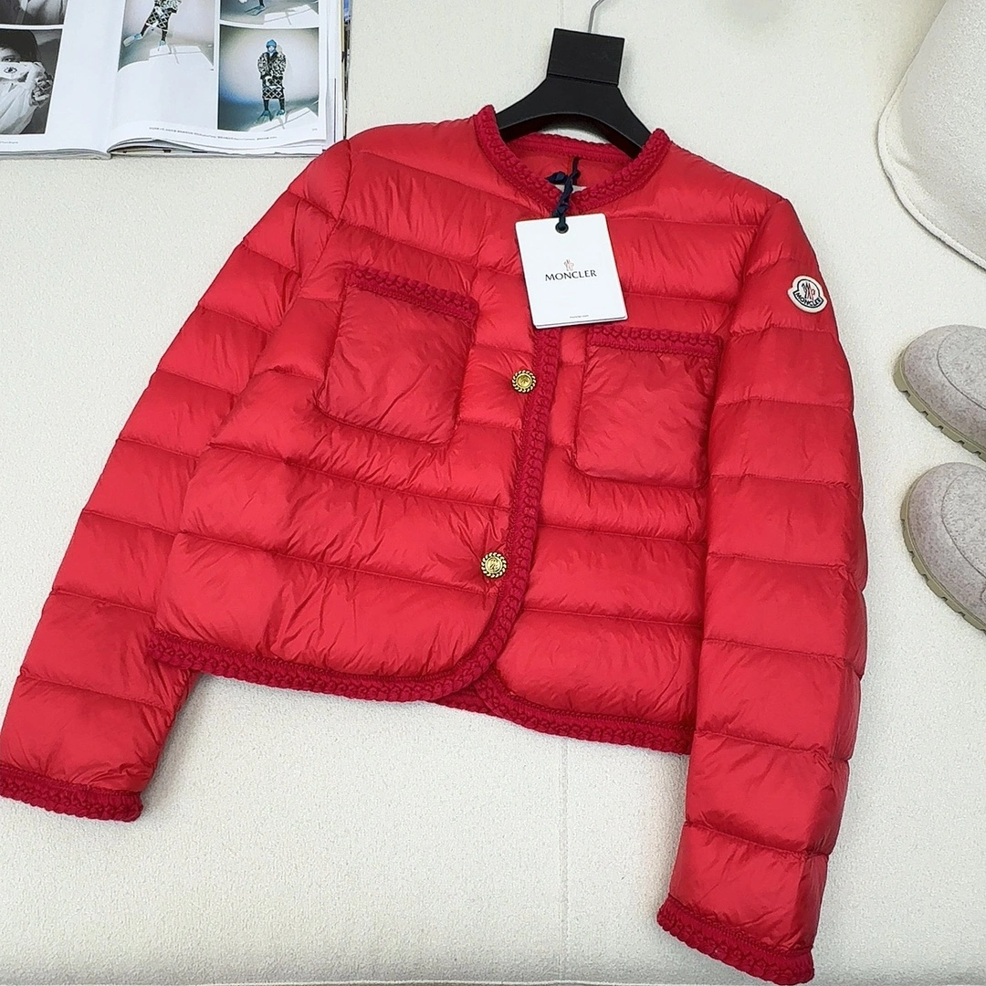 Resilient Moncler Down Jackets 146639