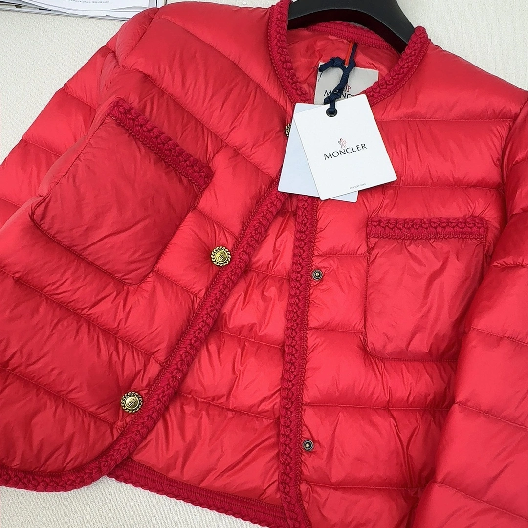 Resilient Moncler Down Jackets 146639