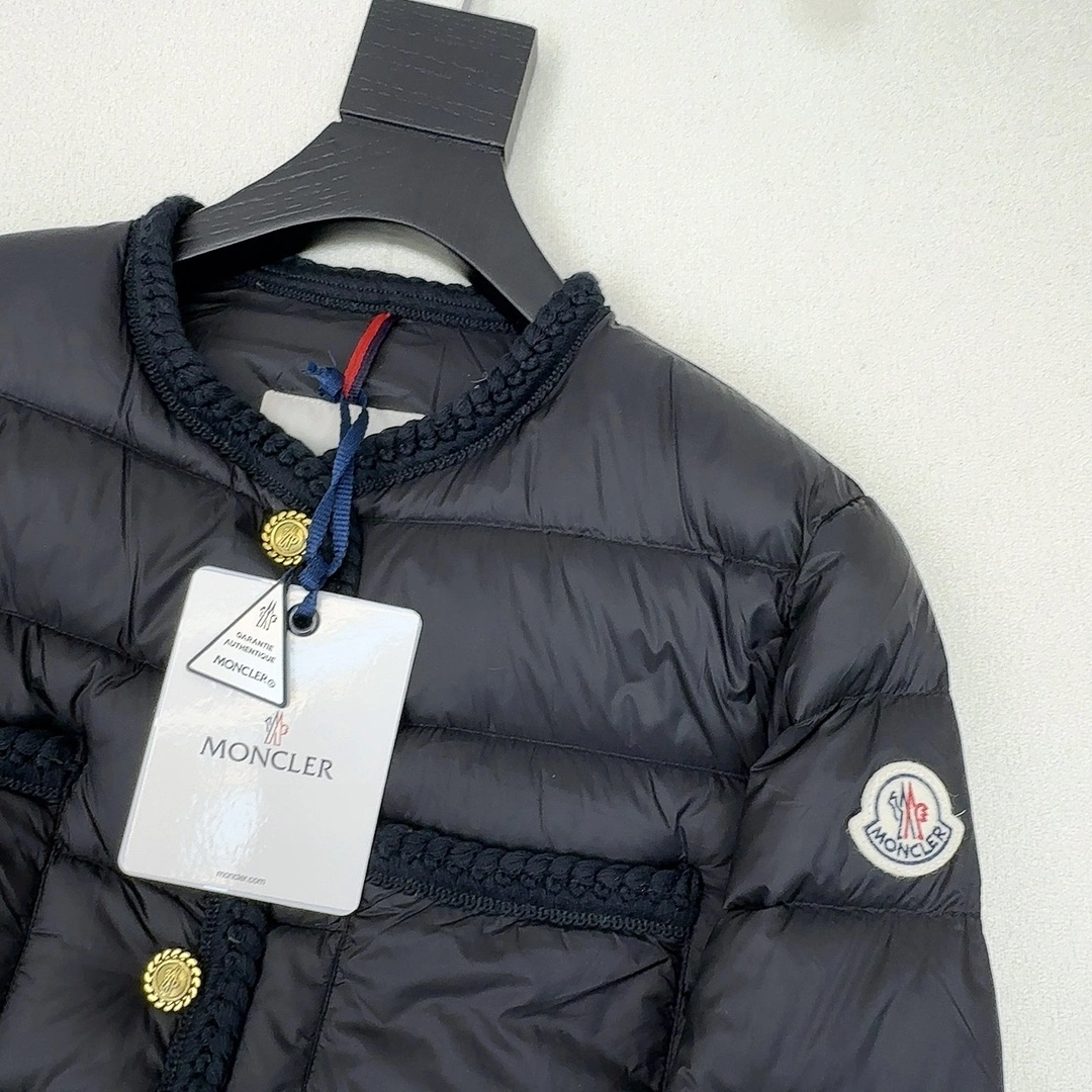 Moncler Down Jackets Compact 146629