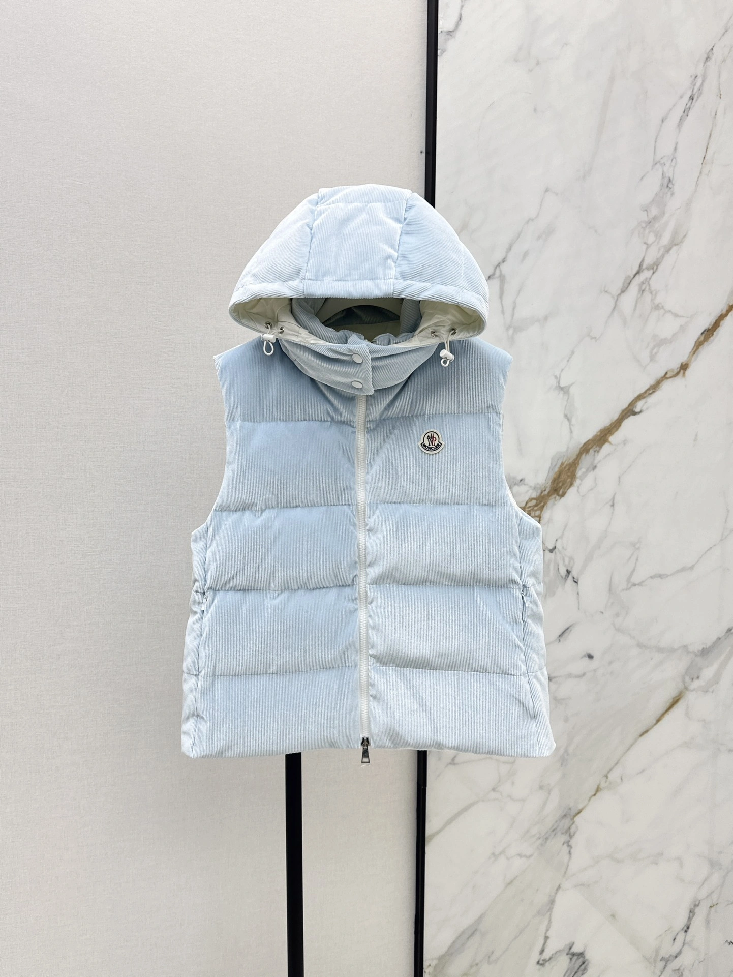 GoAnywhere Moncler Down Jackets 146624