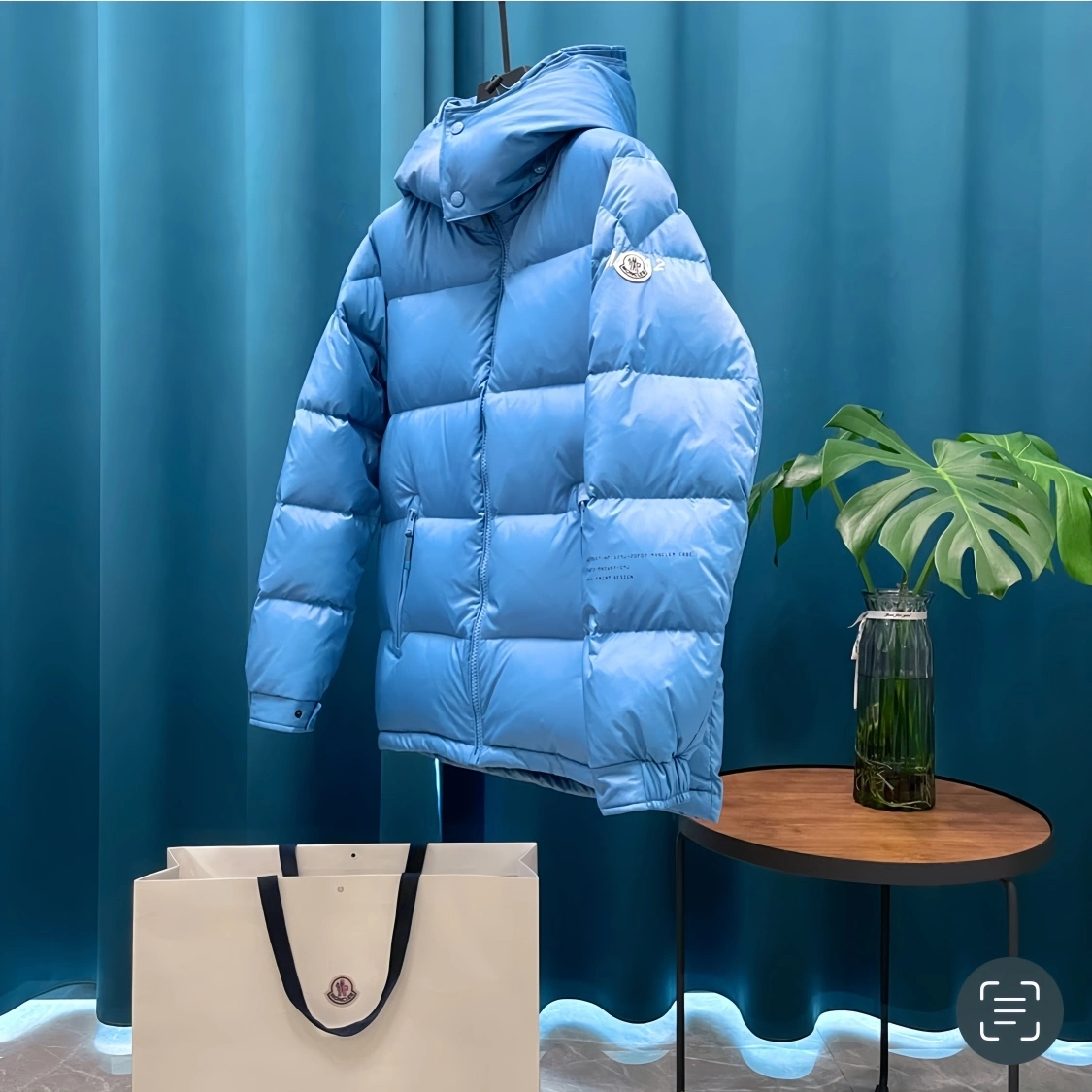 Moncler Down Jackets AllSeason 146626