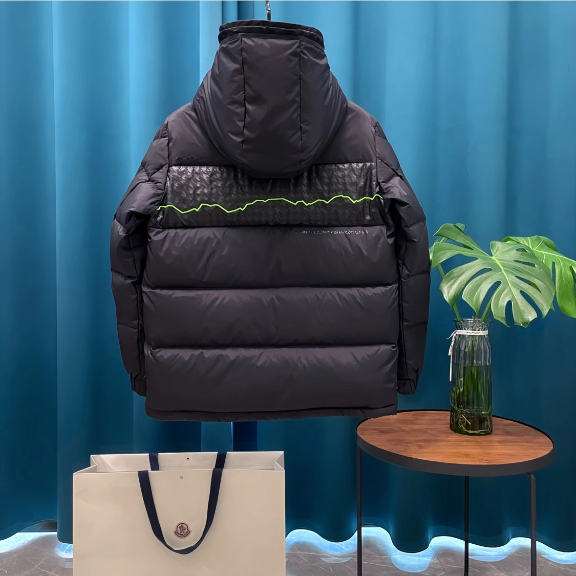 Moncler Down Jackets AllSeason 146626