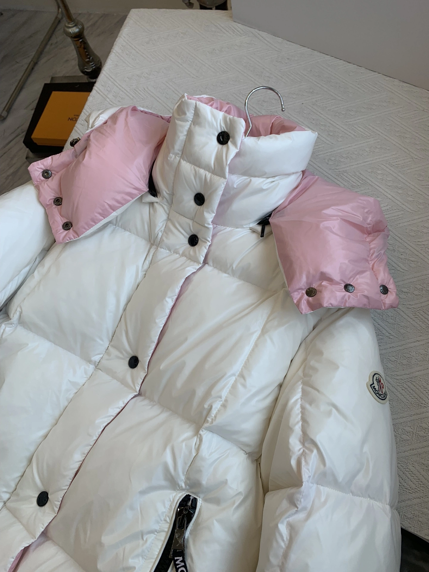 Moncler Down Jackets Modern 146687