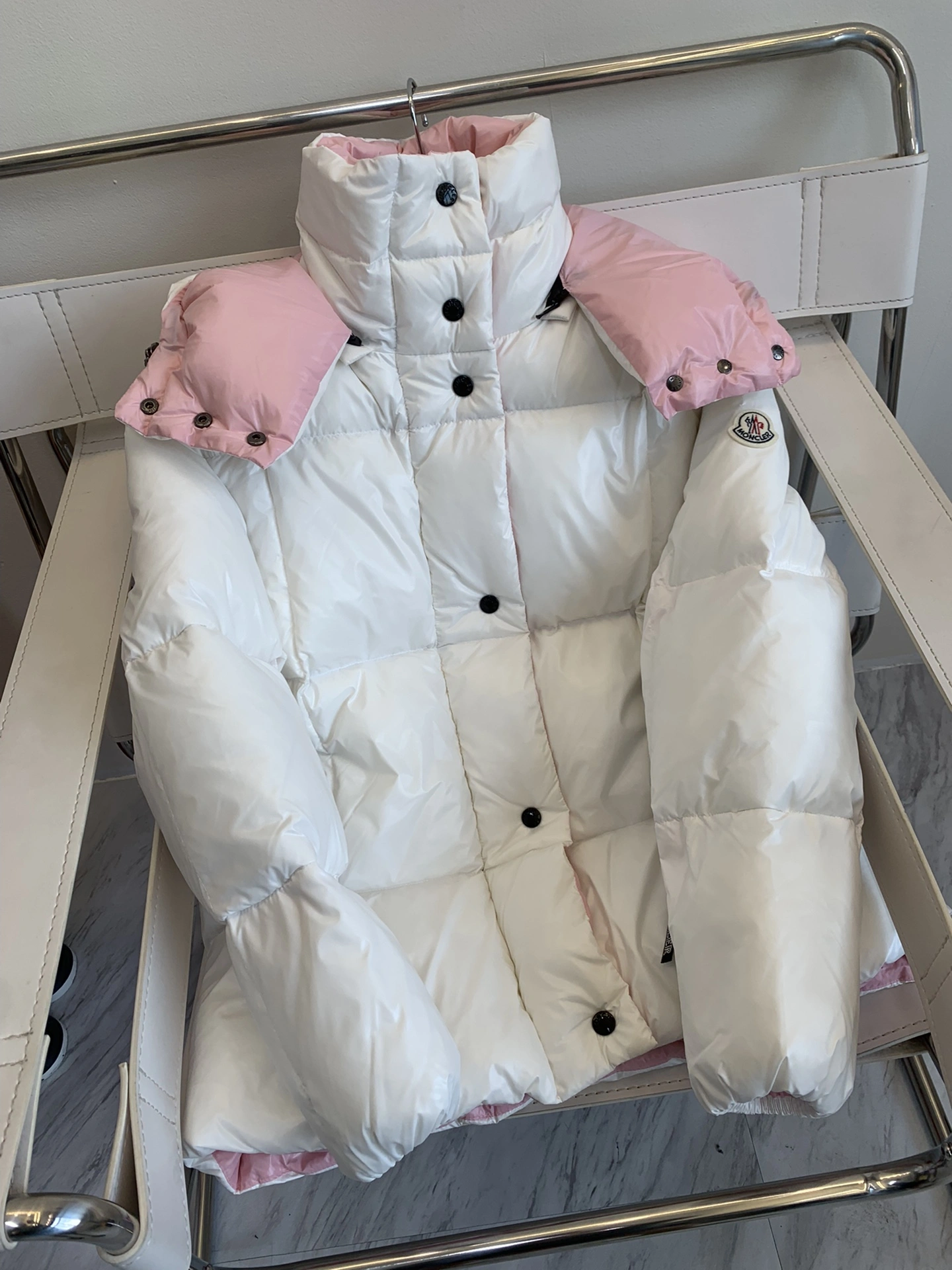 Moncler Down Jackets Modern 146687