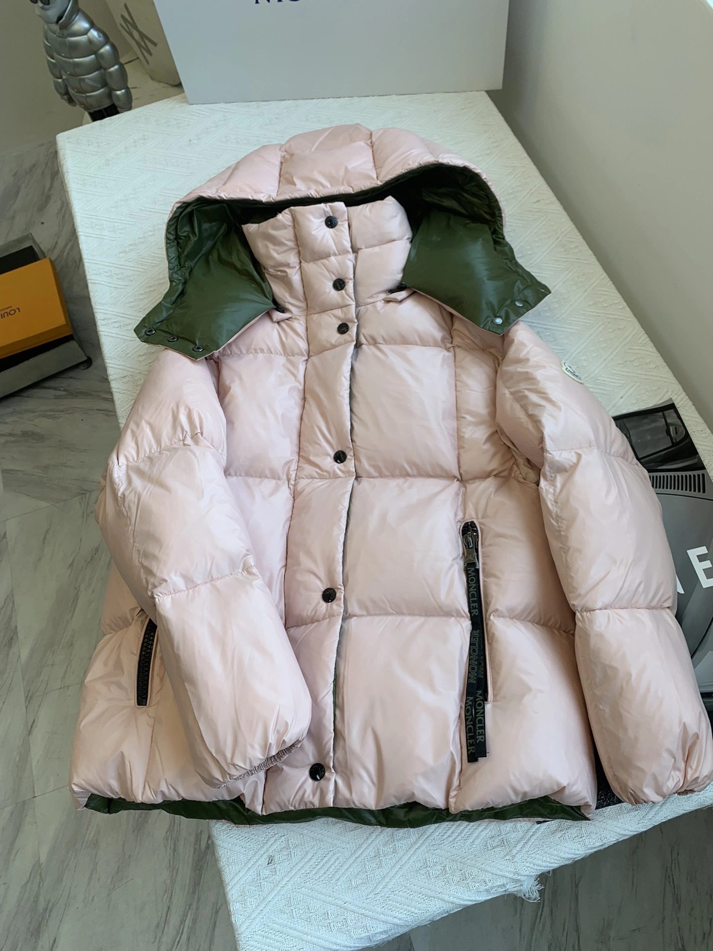 BestValue Moncler Down Jackets 146623