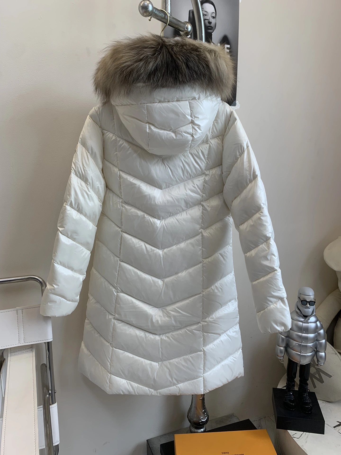 Trendsetting Moncler Down Jackets 146625