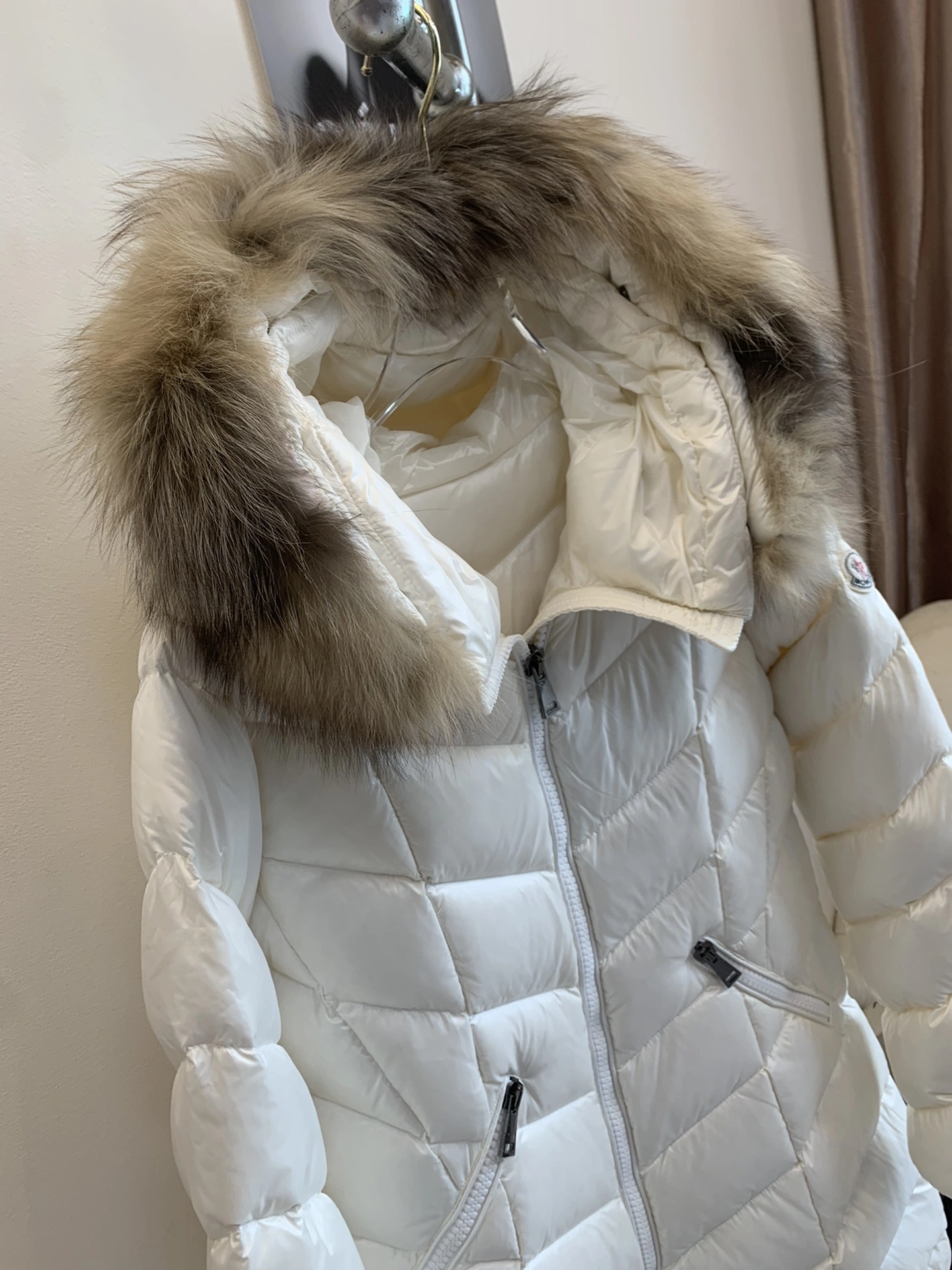 Trendsetting Moncler Down Jackets 146625