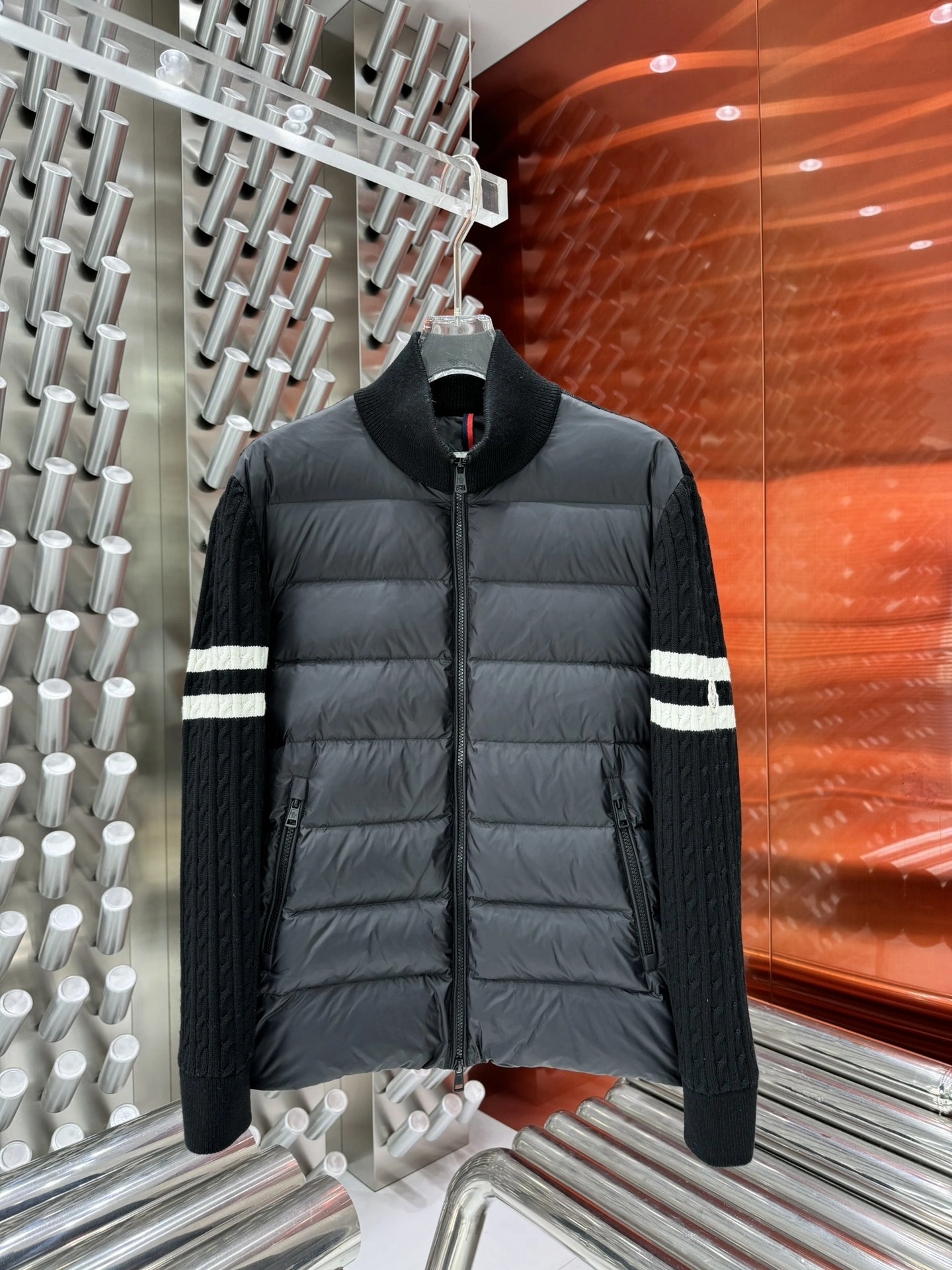 Moncler Down Jackets Packable 146632