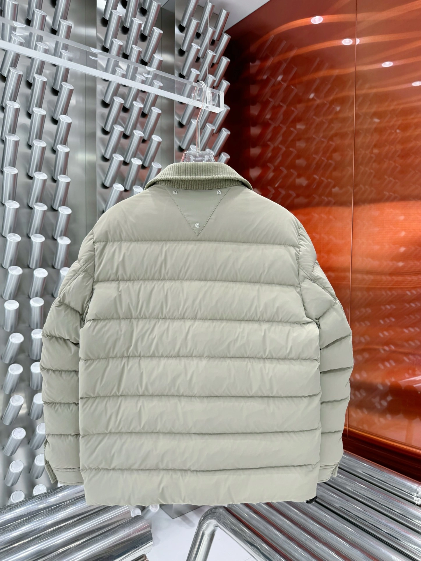 Durable Moncler Down Jackets 146612