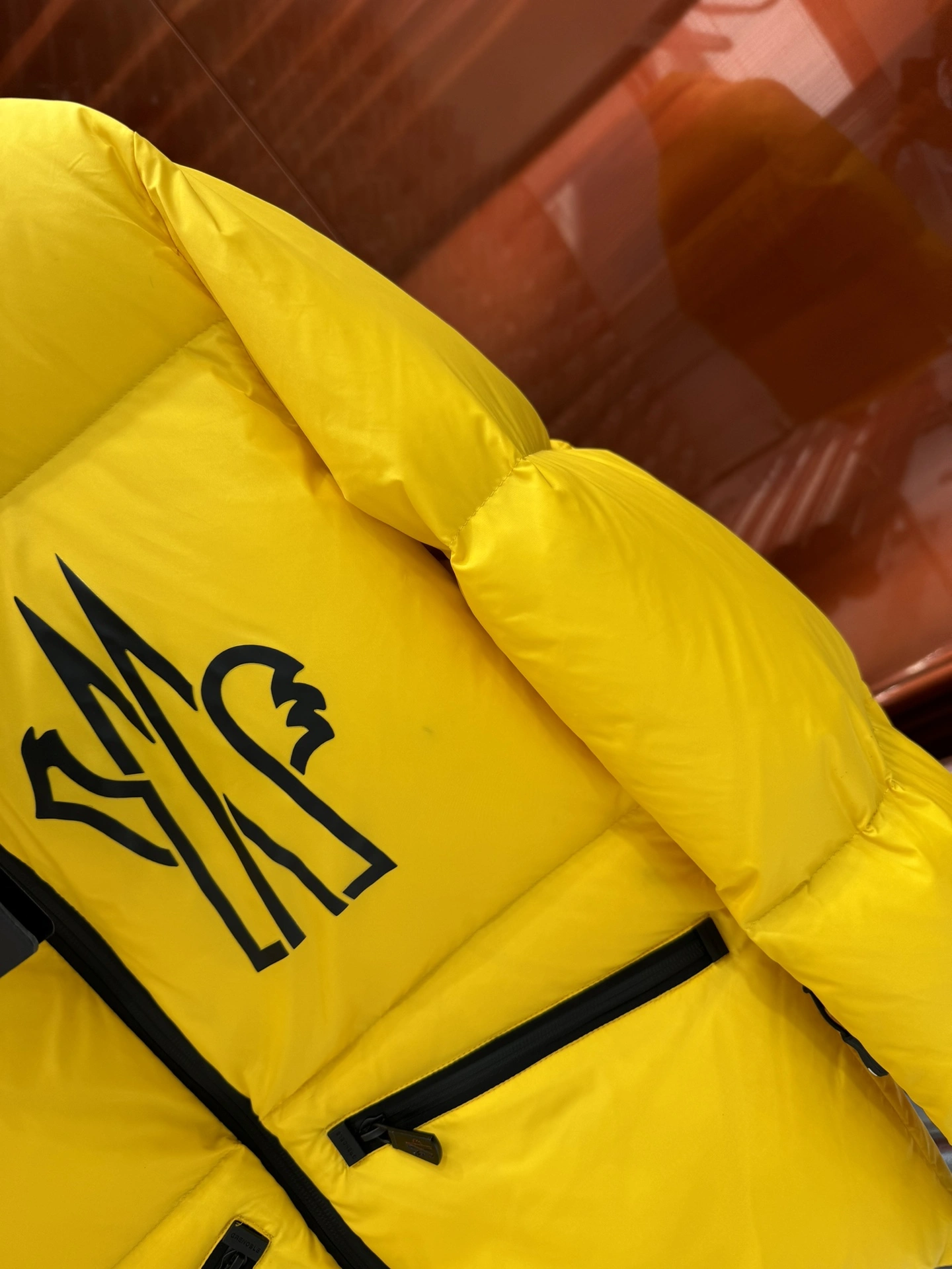 Moncler Down Jackets Flexible 146614