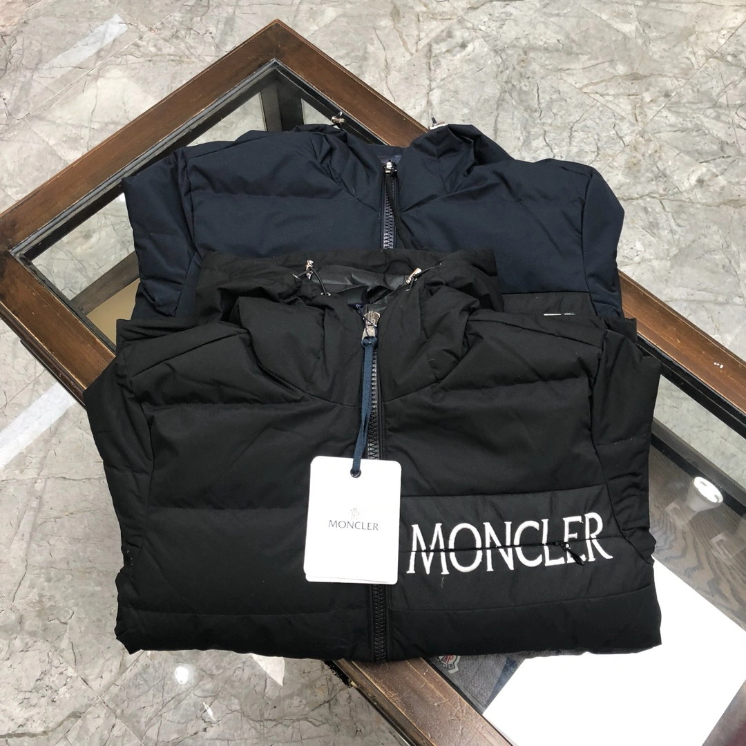 Moncler Down Jackets Popular 146604
