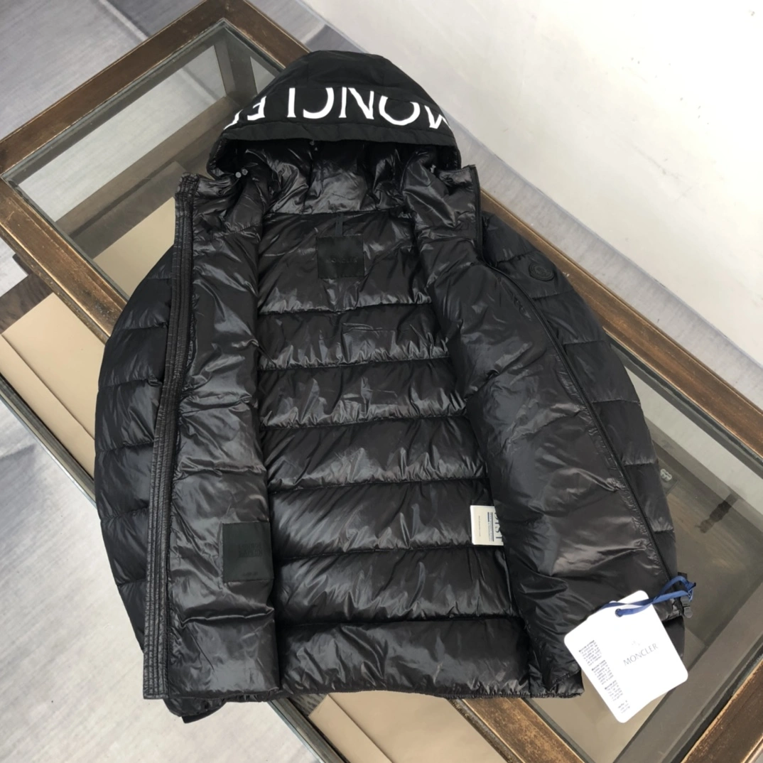 Moncler Down Jackets OdorResistant 146603