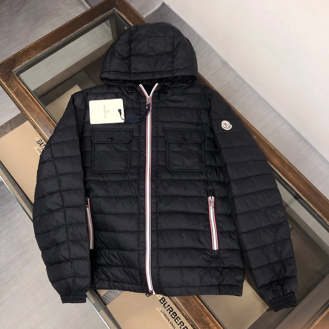 Moncler Down Jackets EasyMatch 146598