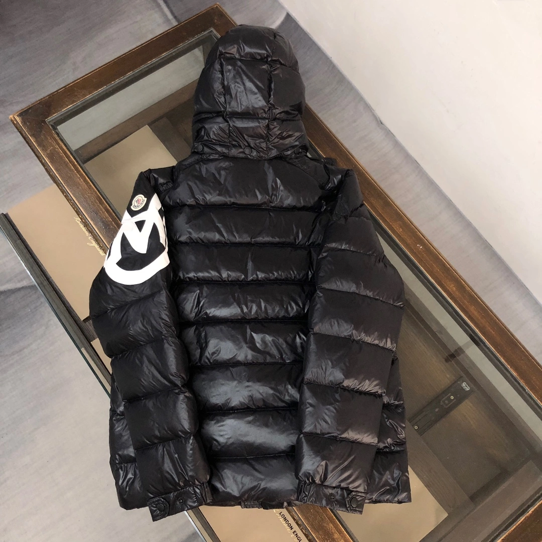 Reliable Moncler Down Jackets 146597
