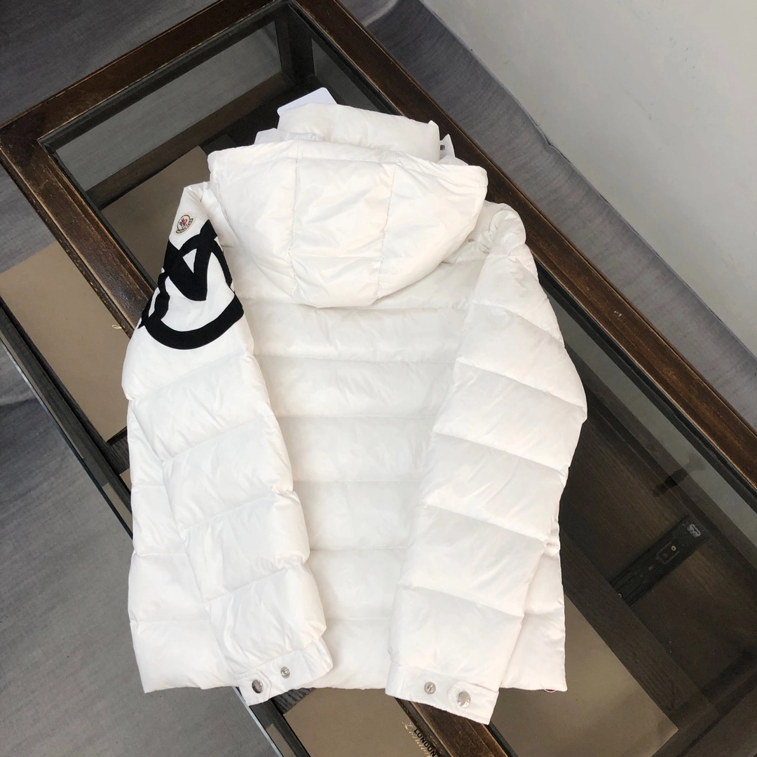 Affordable Moncler Down Jackets 146595