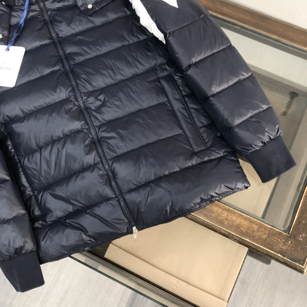 Comfortable Moncler Down Jackets 146600