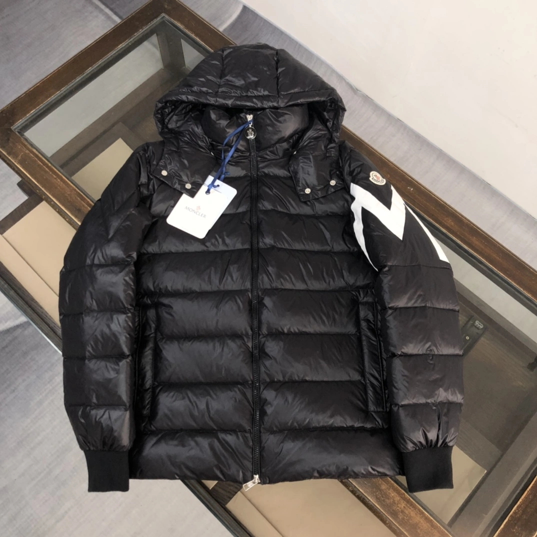 Moncler Down Jackets QuickDry 146586
