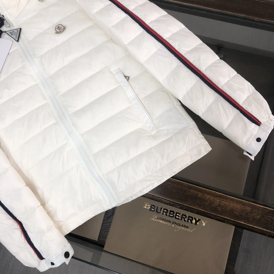 Moncler Down Jackets Sustainable 146594