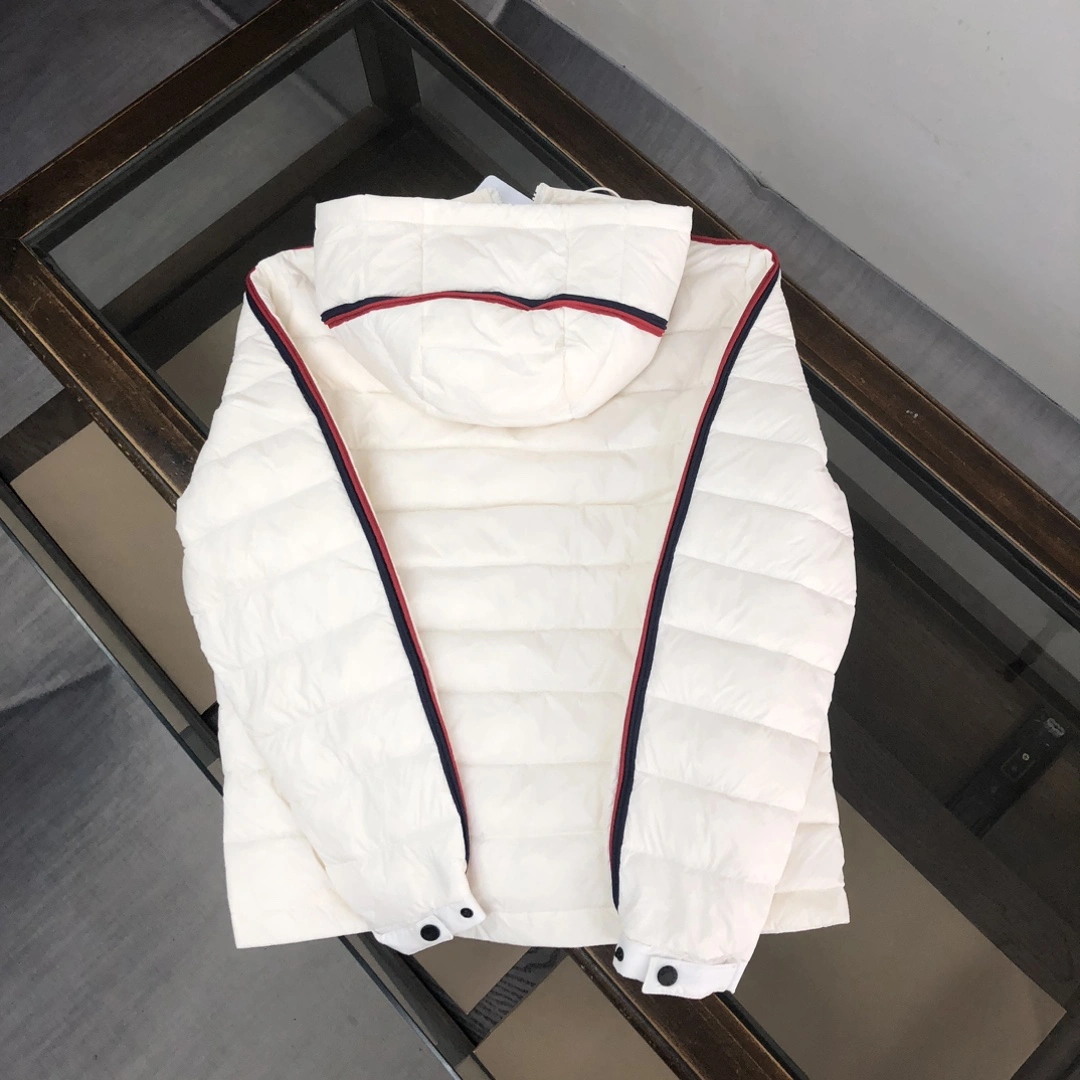 Moncler Down Jackets Sustainable 146594