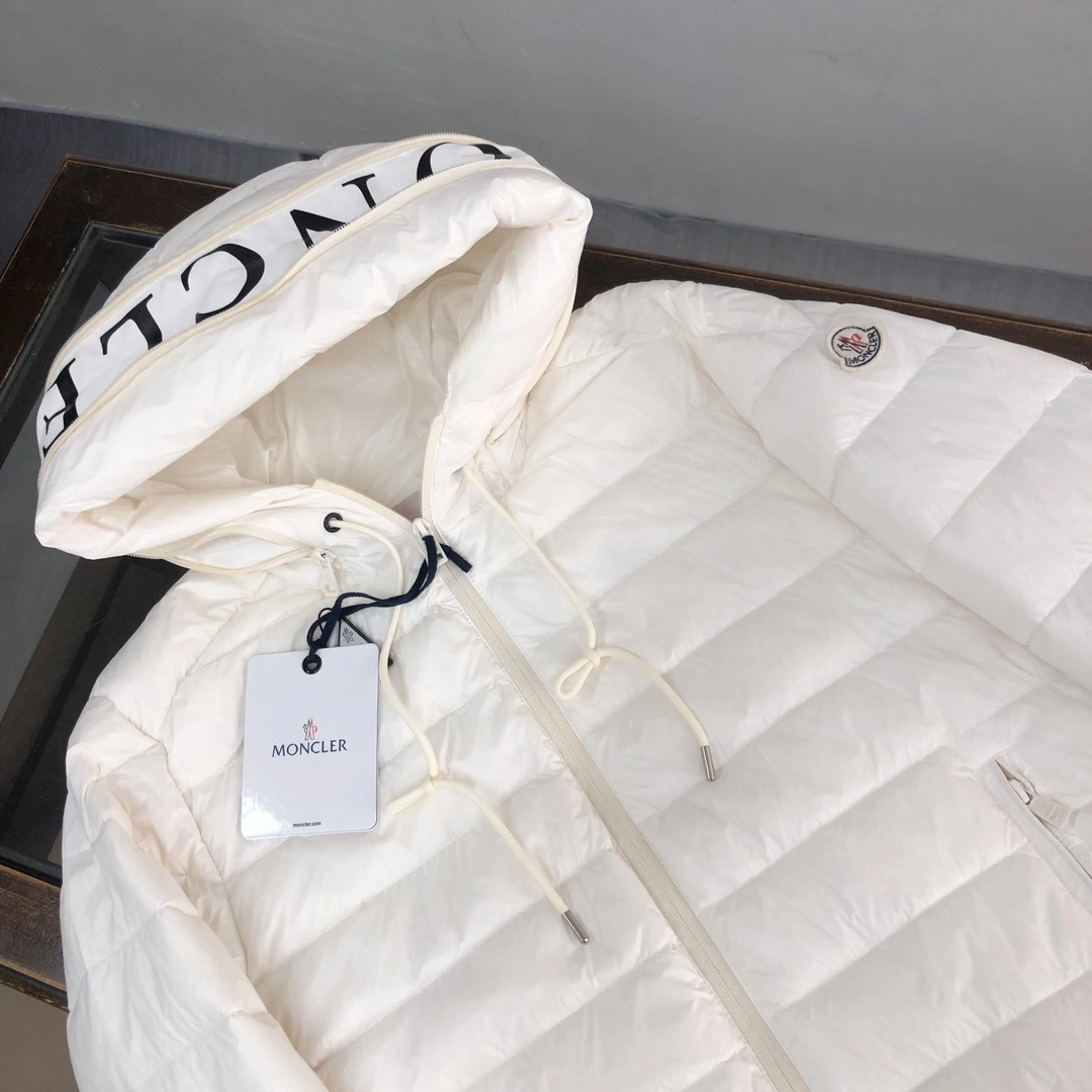 Moncler Down Jackets Thermal 146579