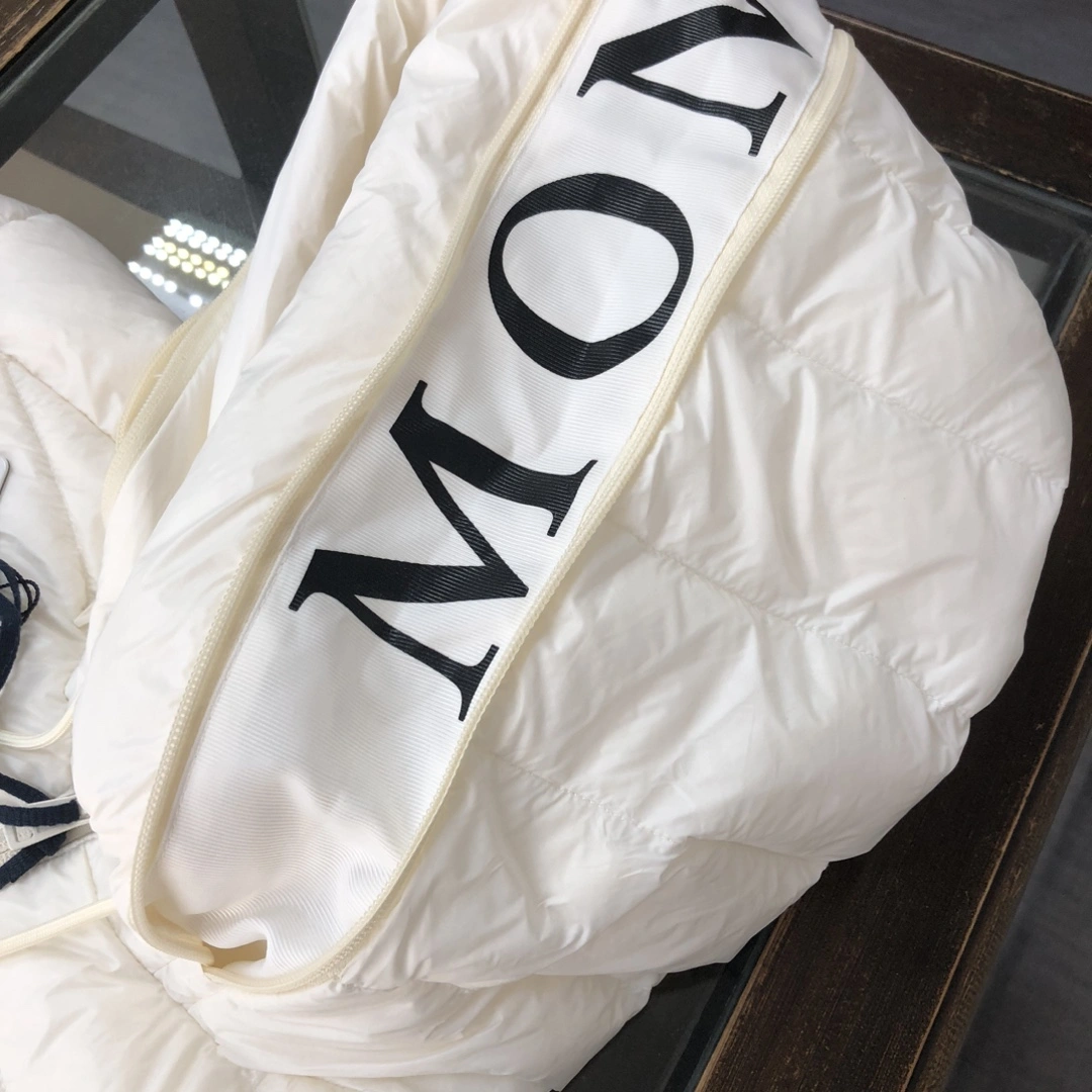 Moncler Down Jackets Thermal 146579