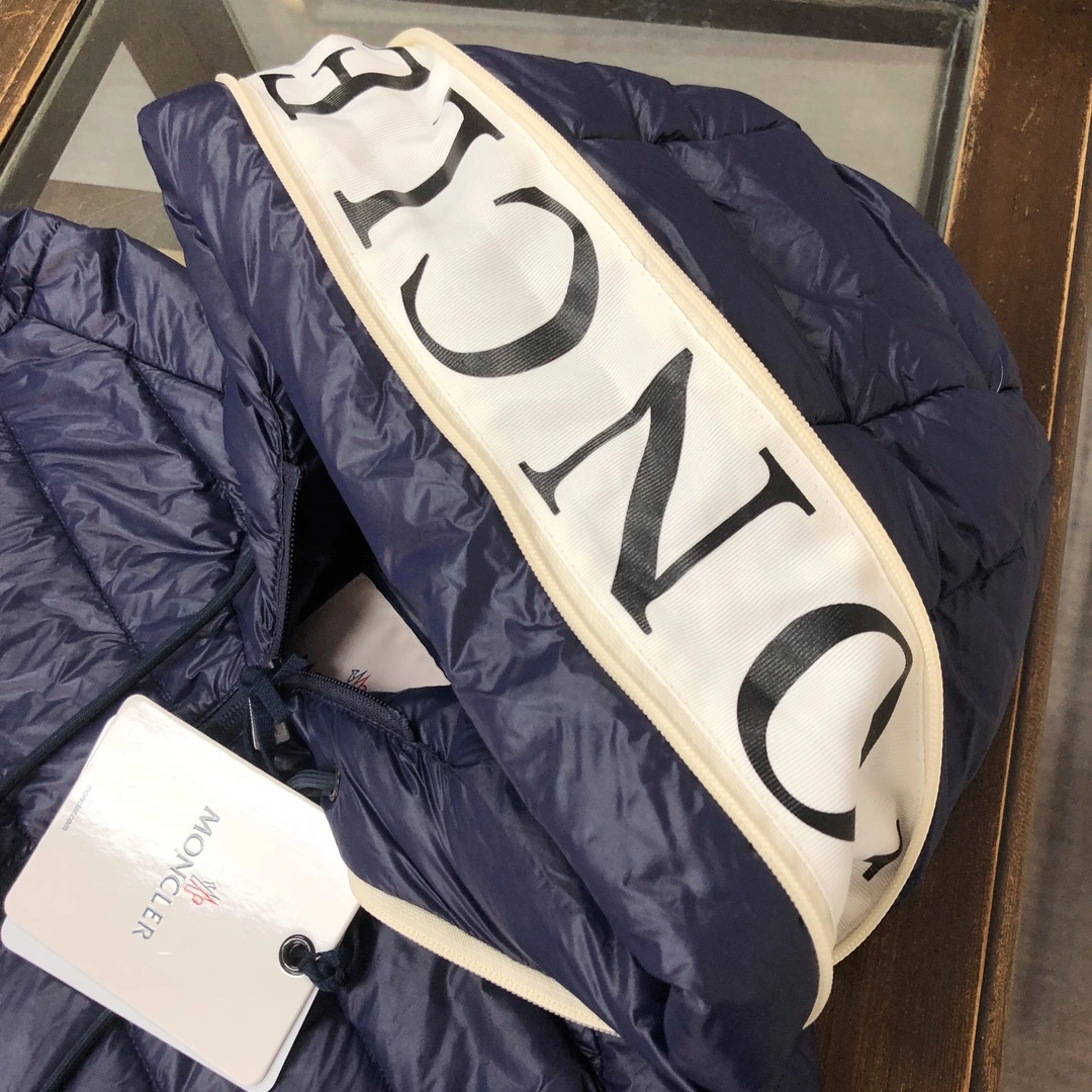 Moncler Down Jackets Affordable 146587