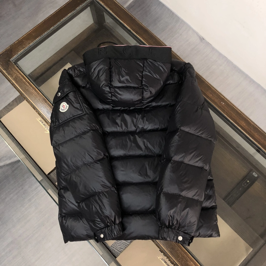 Soft Moncler Down Jackets 146584