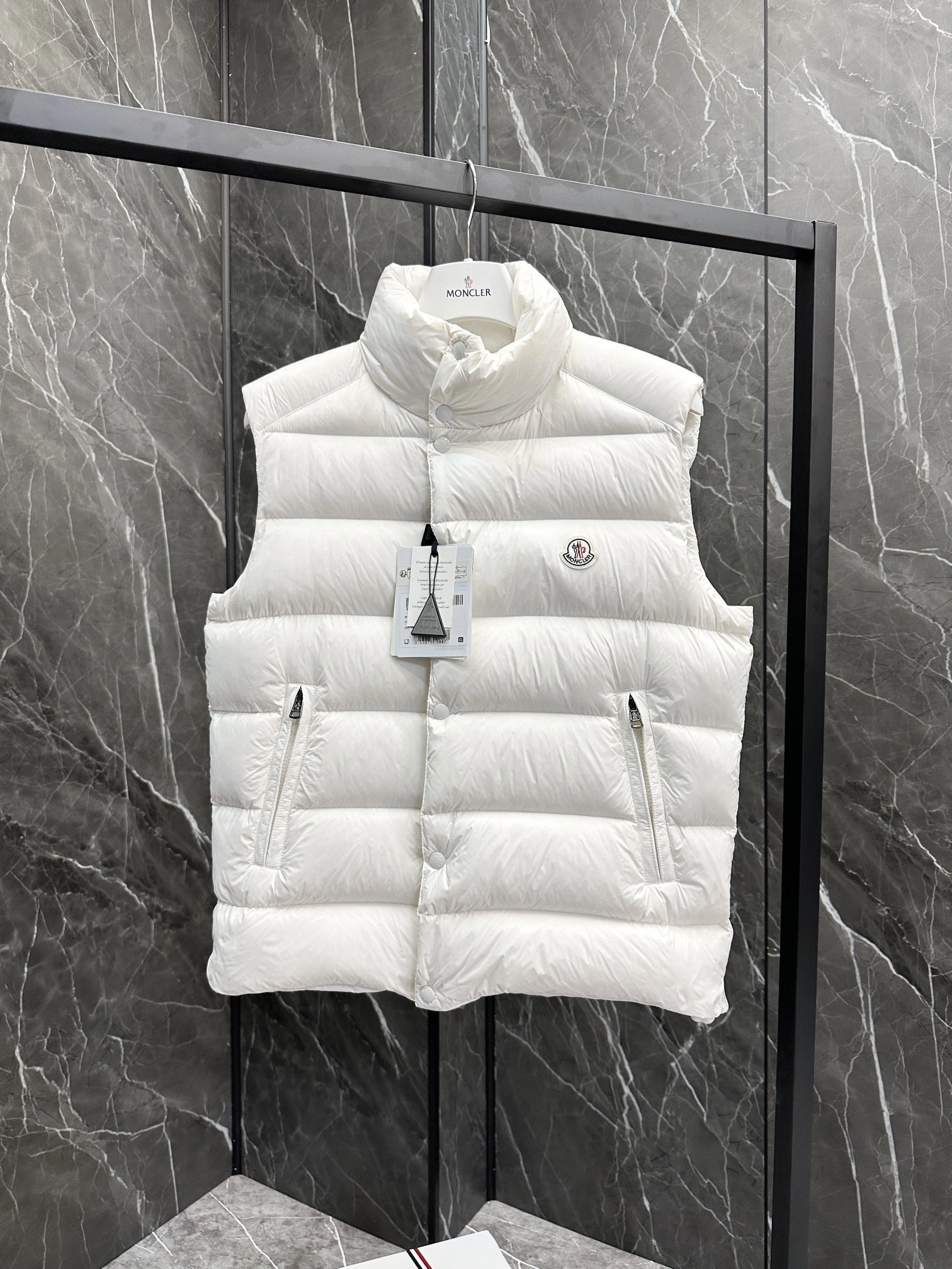 Moncler Down Jackets QuickDry 146591