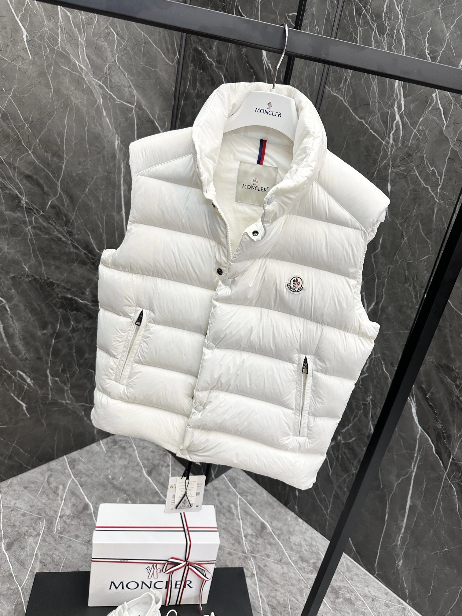 Moncler Down Jackets QuickDry 146591