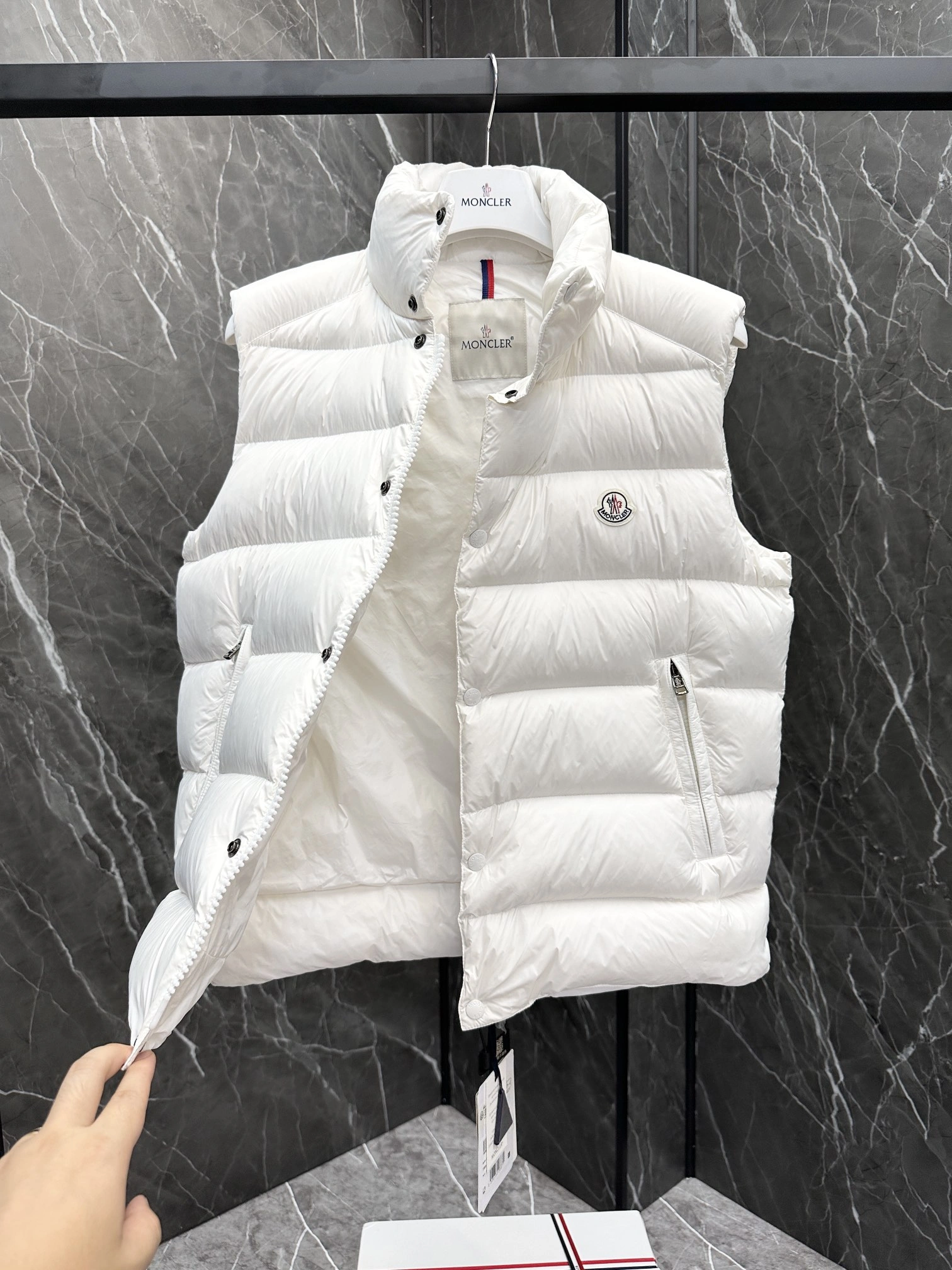 Moncler Down Jackets QuickDry 146591