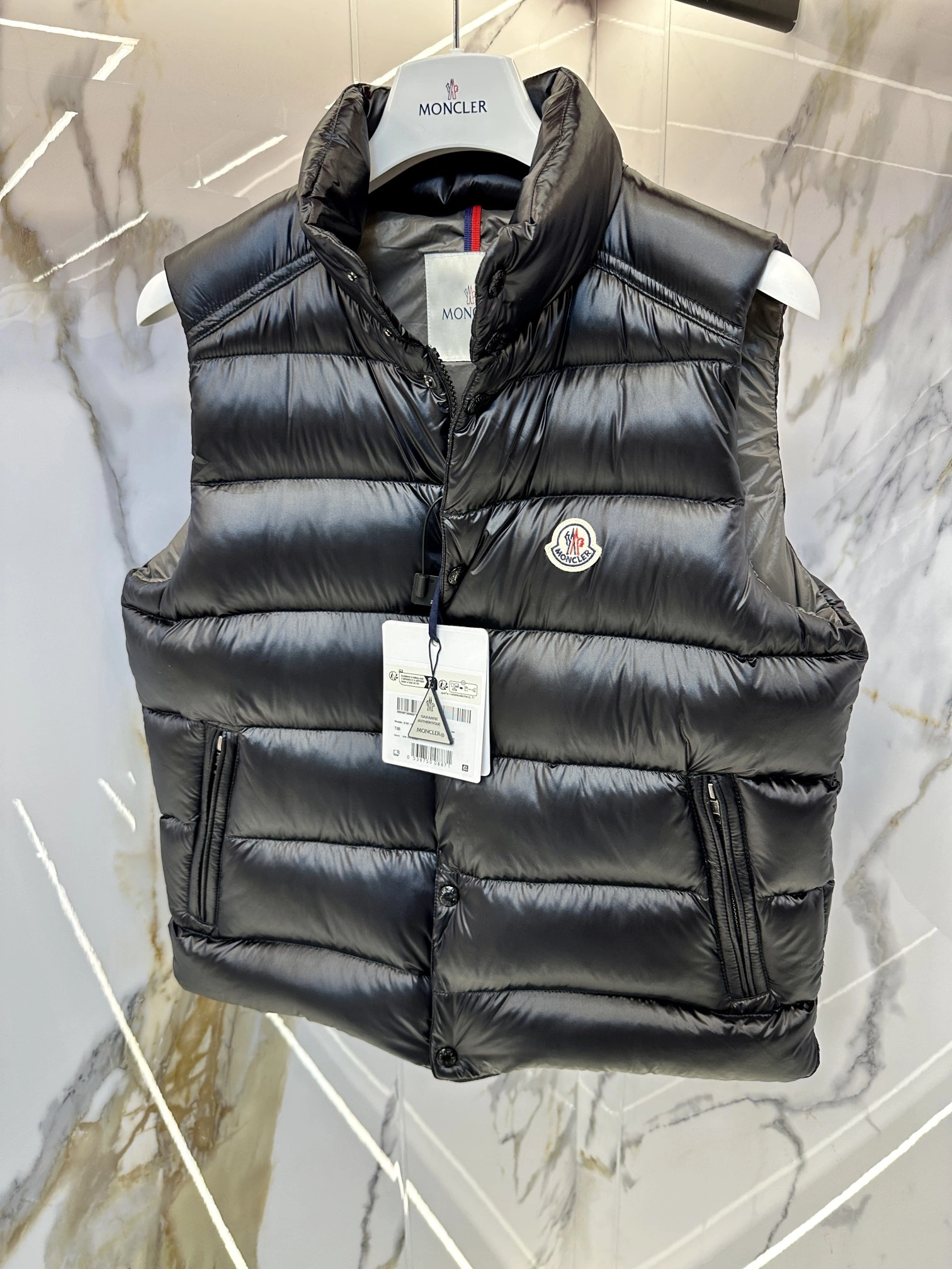 Popular Moncler Down Jackets 146577