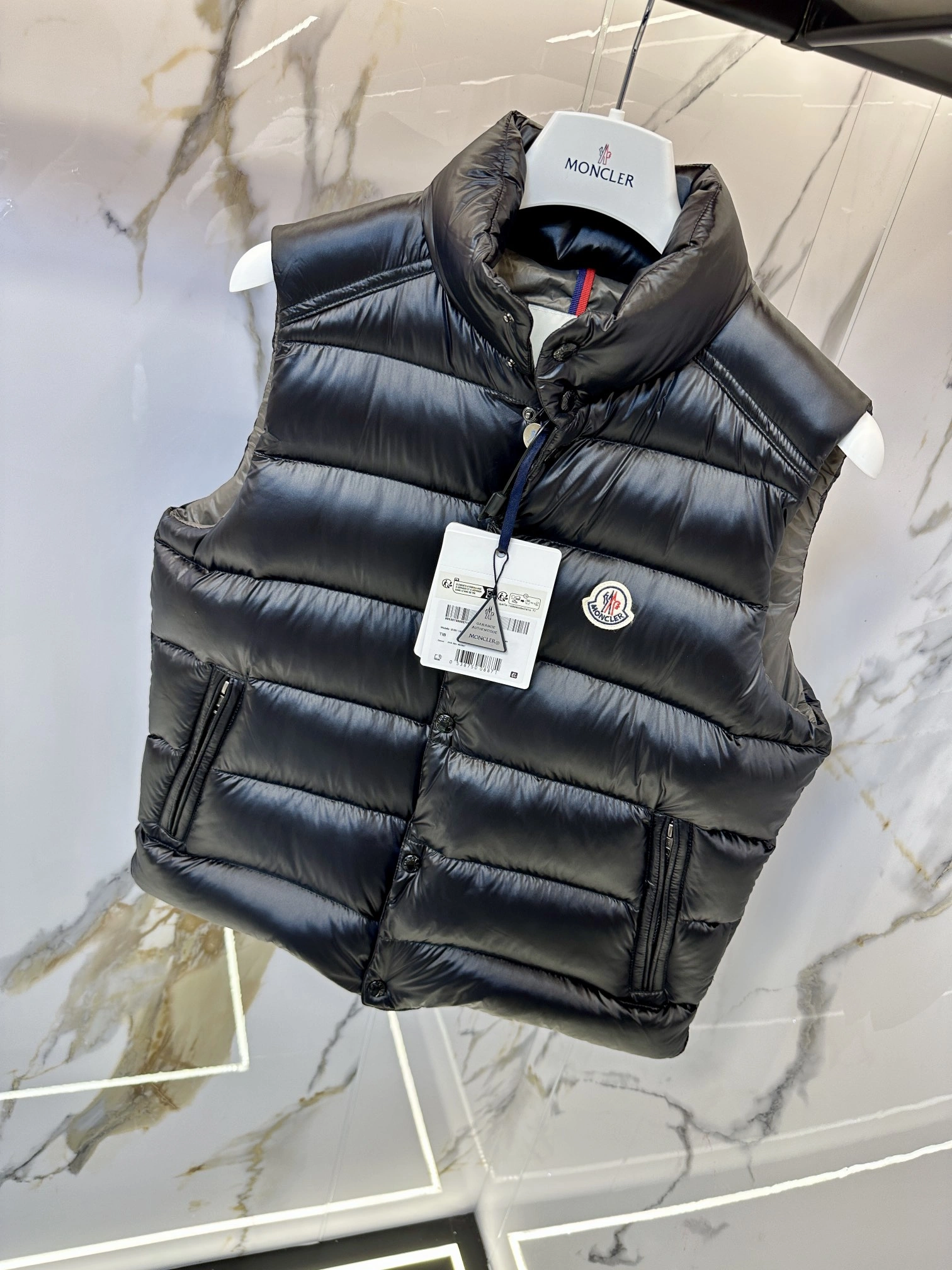 Popular Moncler Down Jackets 146577