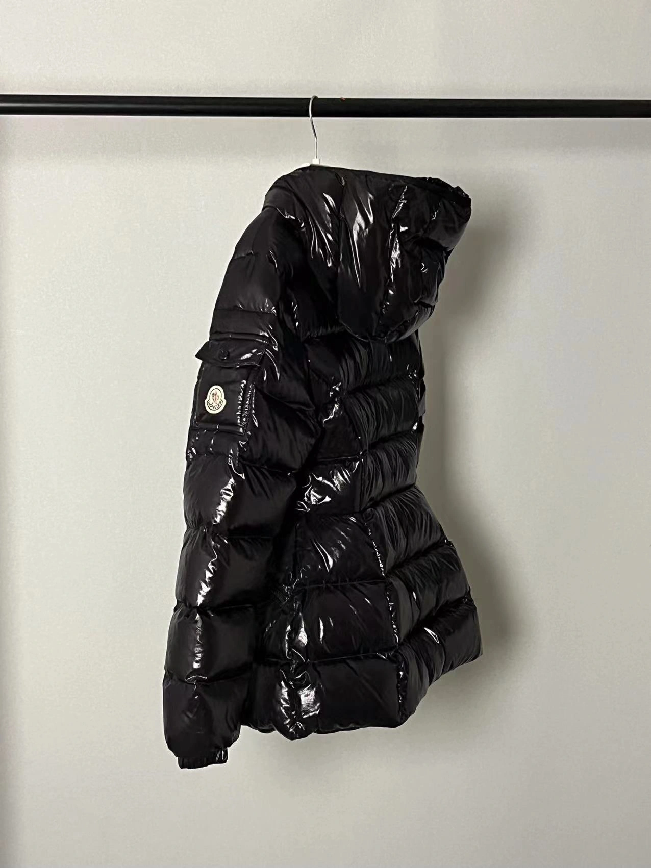 Moncler Down Jackets AllSeason 146570