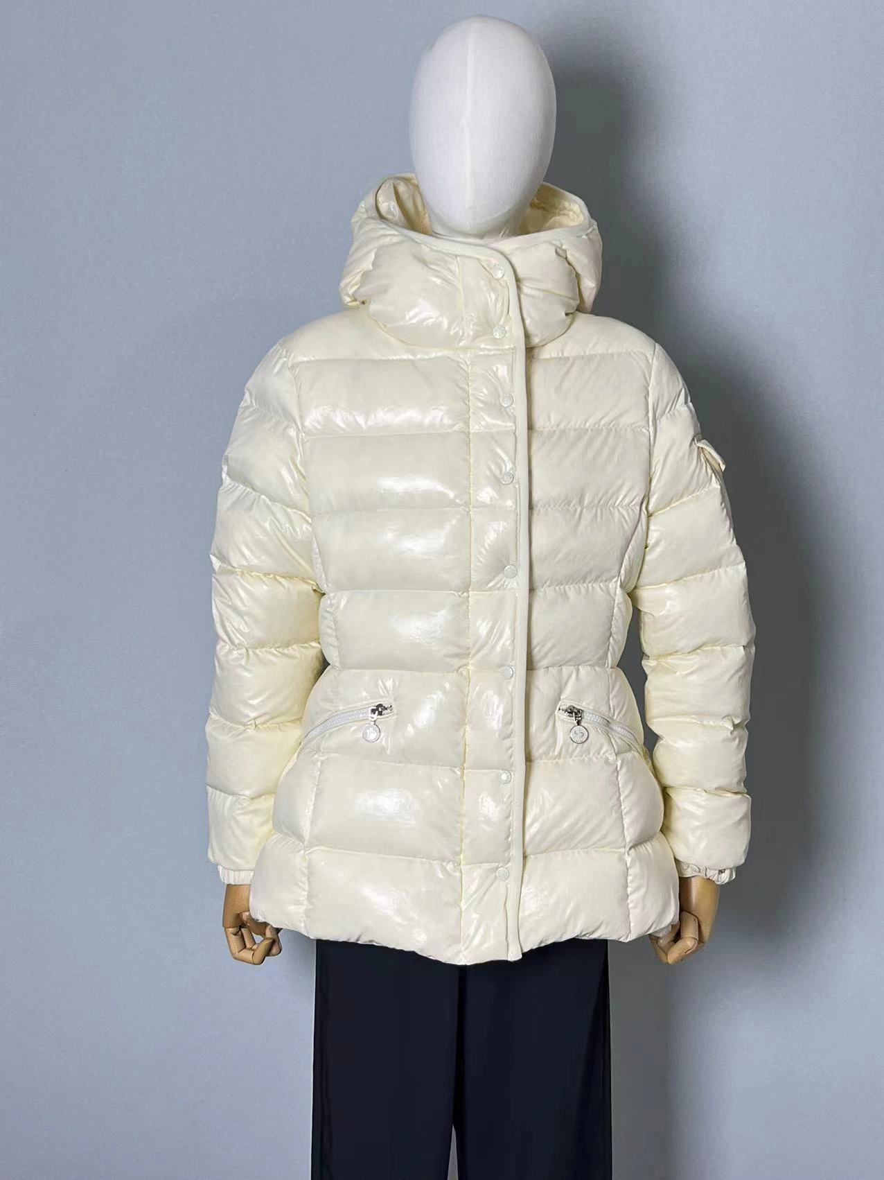 Efficient Moncler Down Jackets 146573