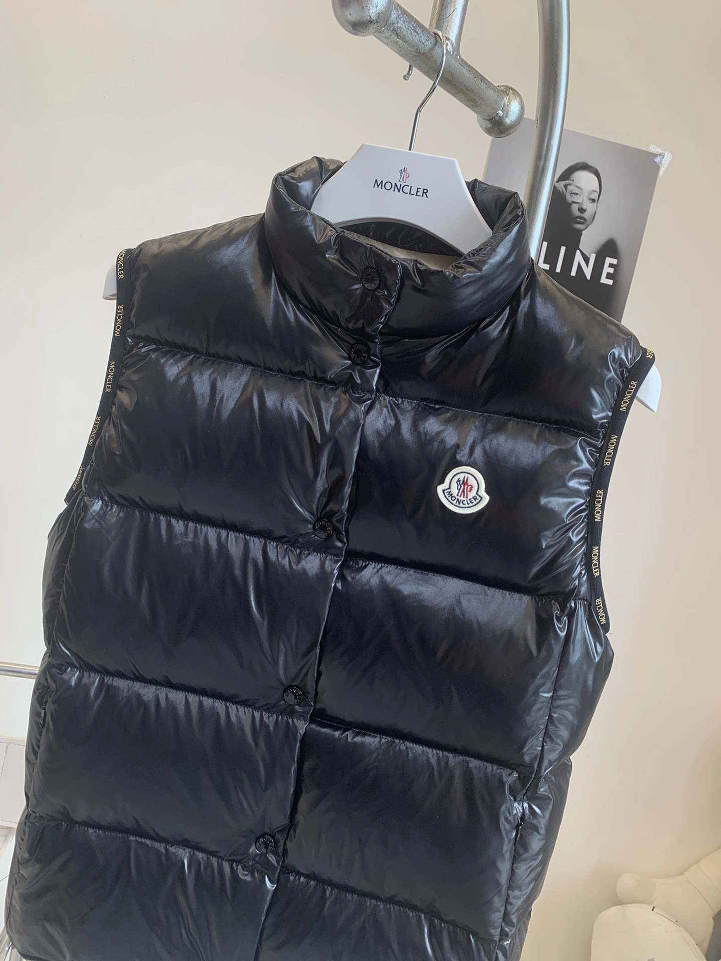 FashionForward Moncler Down Jackets 146583