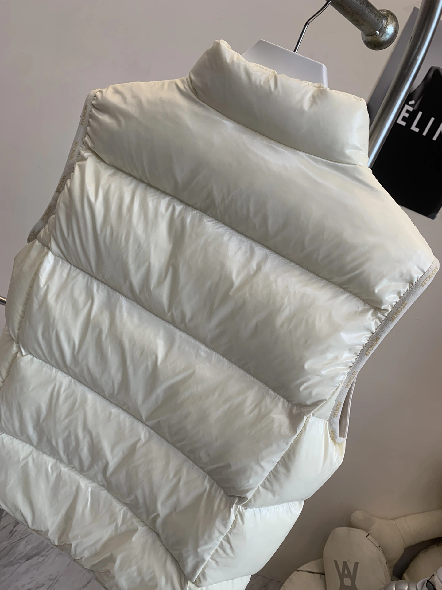 WellDesigned Moncler Down Jackets 146572
